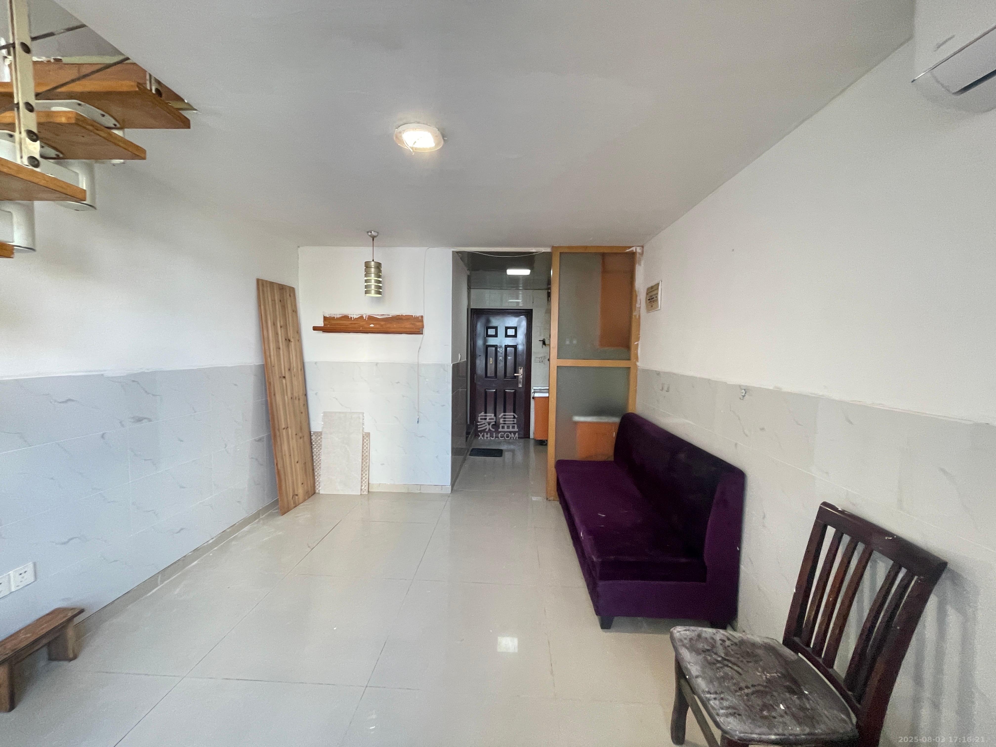 他城（天鸿时代公寓）  2室1厅1卫    1300.0元/月室内图