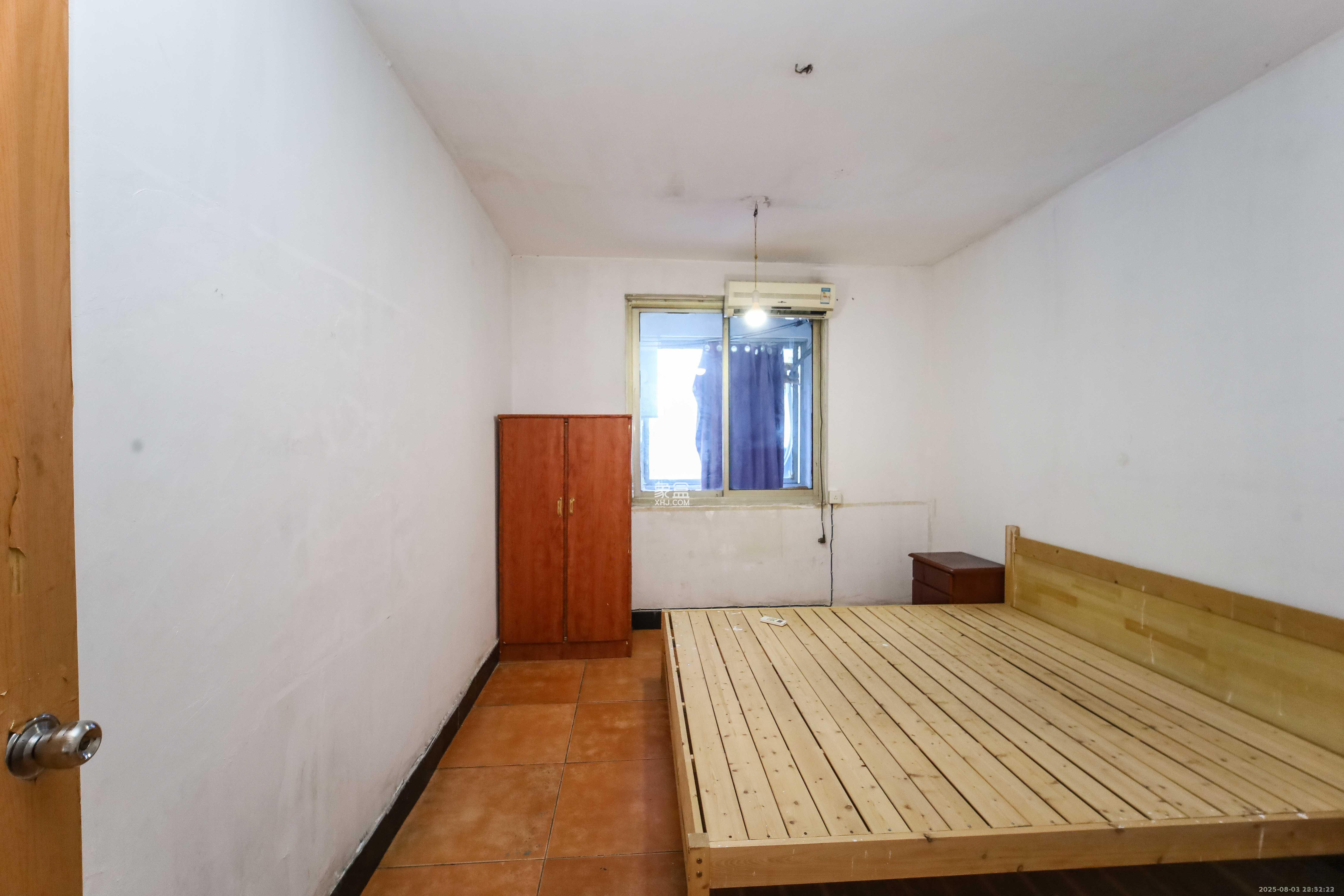 紫薇路鸿基公寓  2室2厅1卫    1600.0元/月 紫薇路鸿基公寓  2室2厅1卫    1600.0元/月室内图