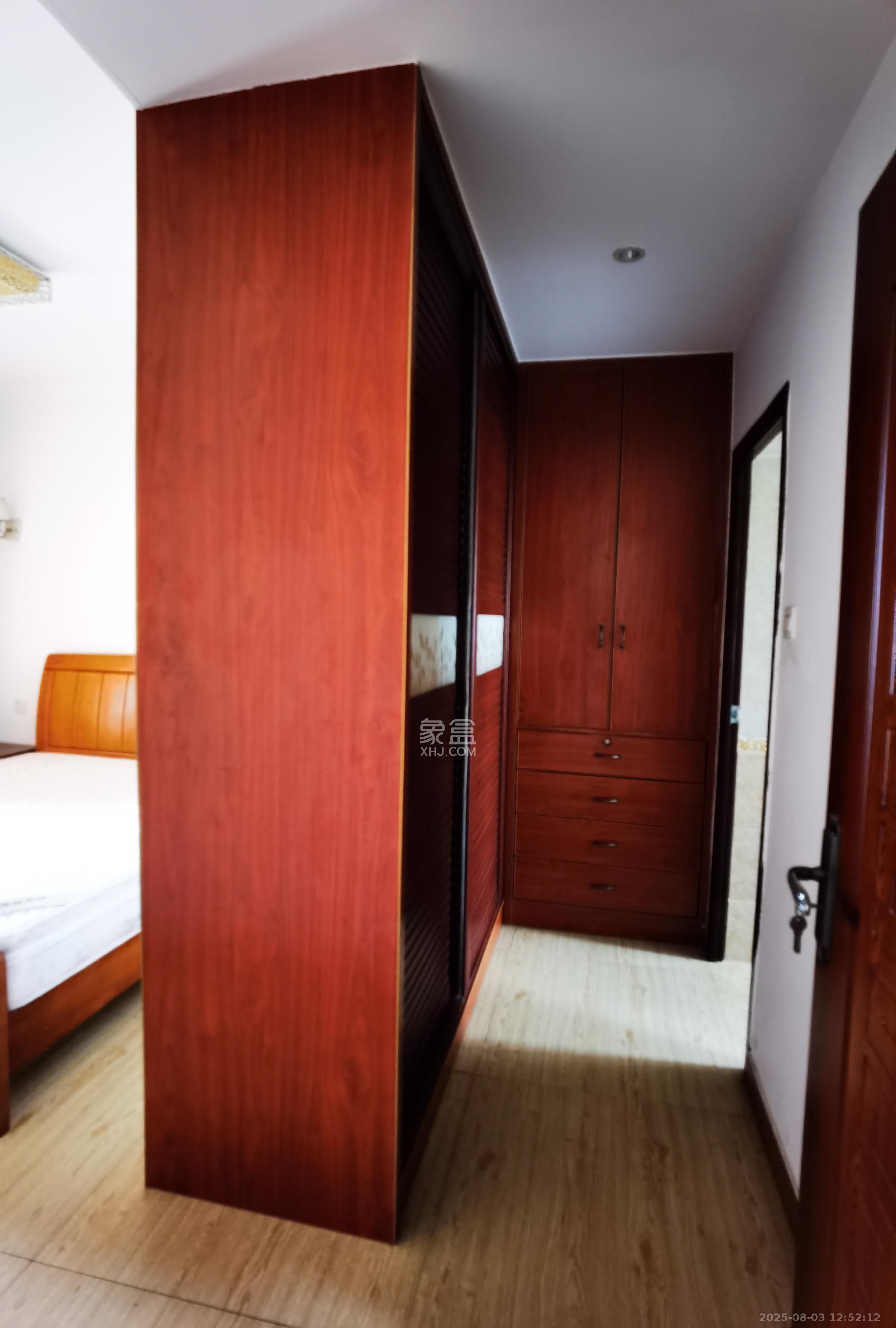 洋湖和园（福联嘉苑）  3室2厅2卫    2600.0元/月室内图