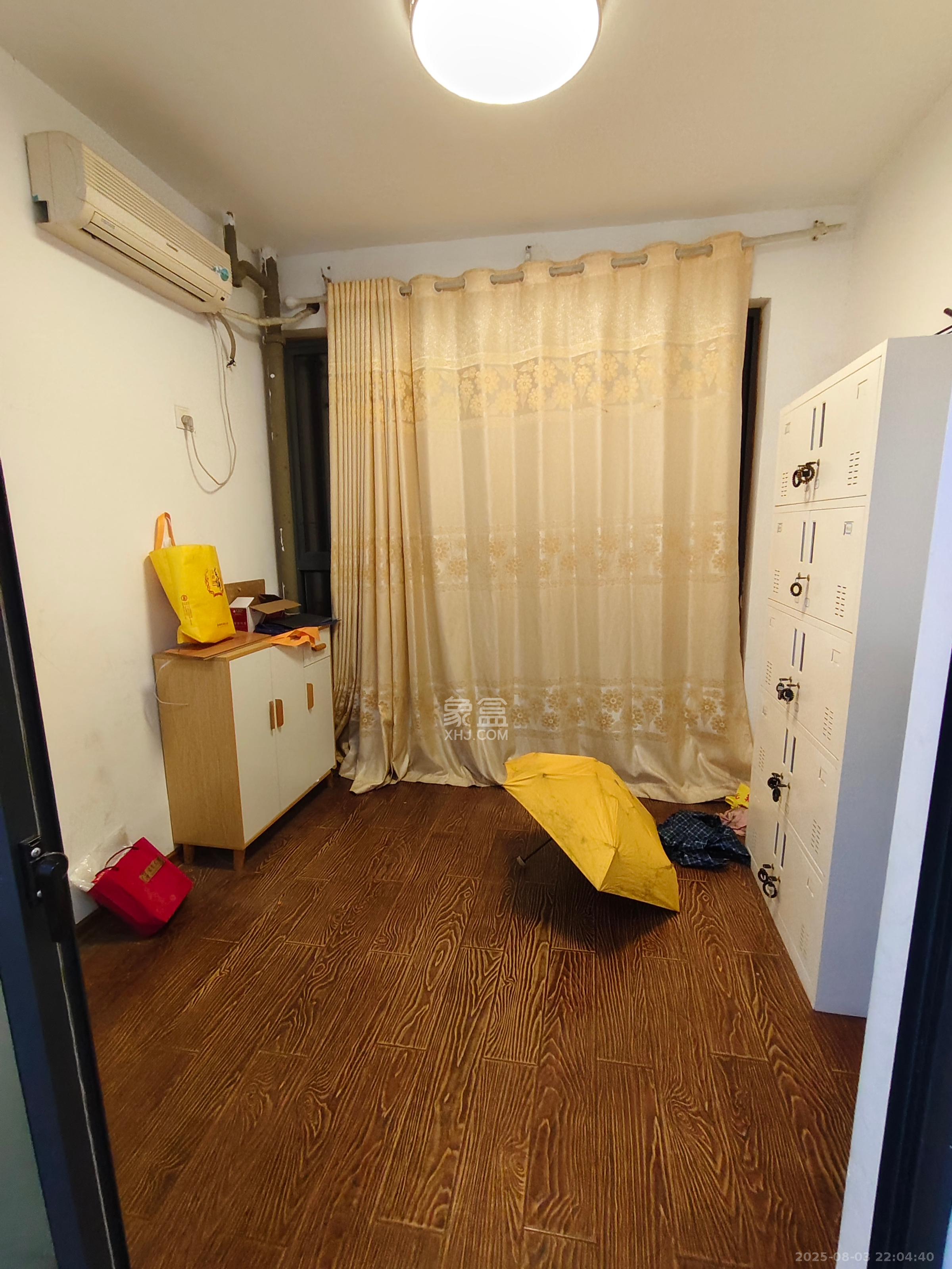 高林仕家  3室2厅1卫    1600.0元/月室内图