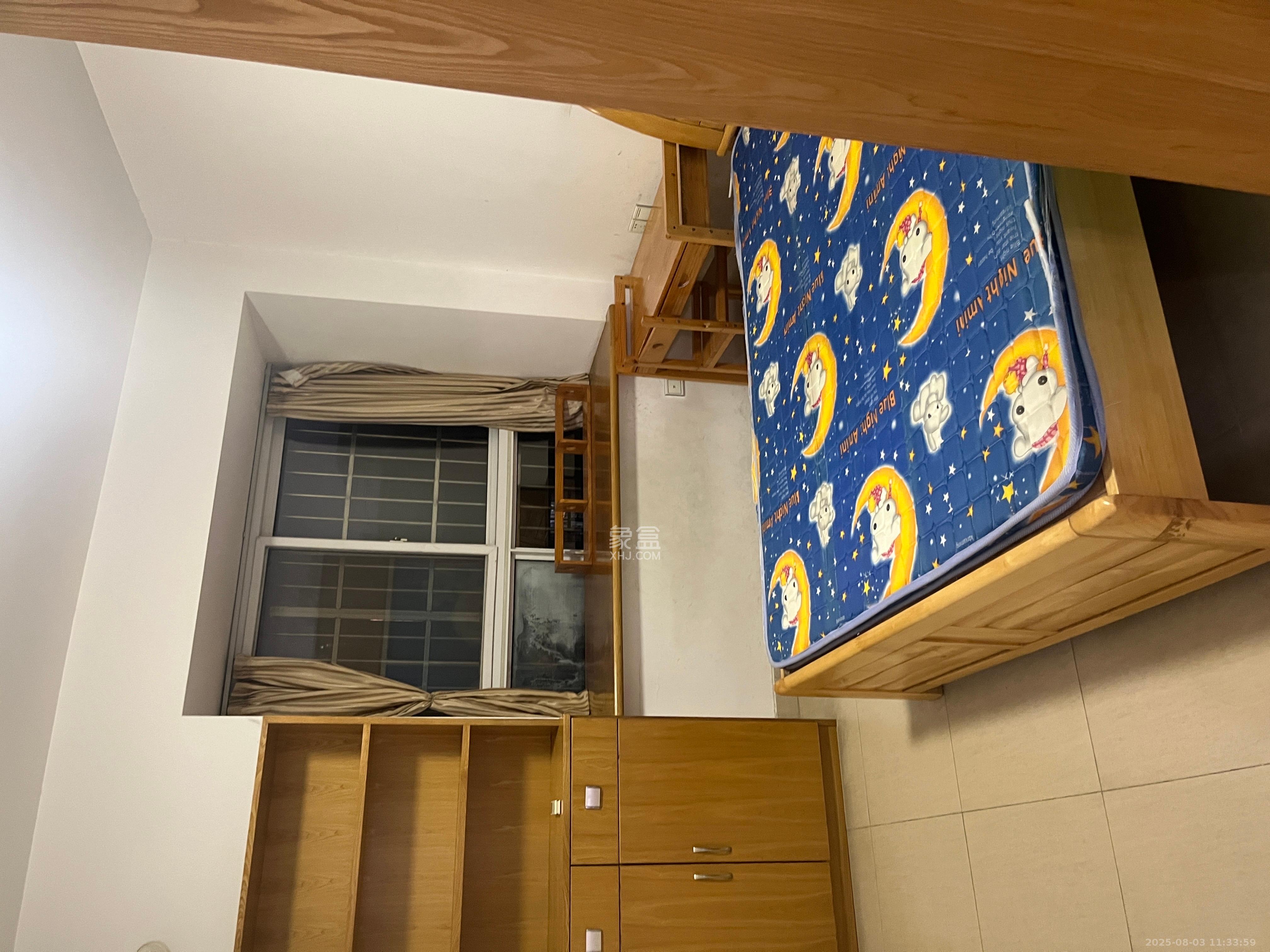 嘉盛华庭(一期、二期、三期) 3室2厅2卫 2800.0元/月 嘉盛华庭(一期、二期、三期) 3室2厅2卫 2800.0元/月室内图