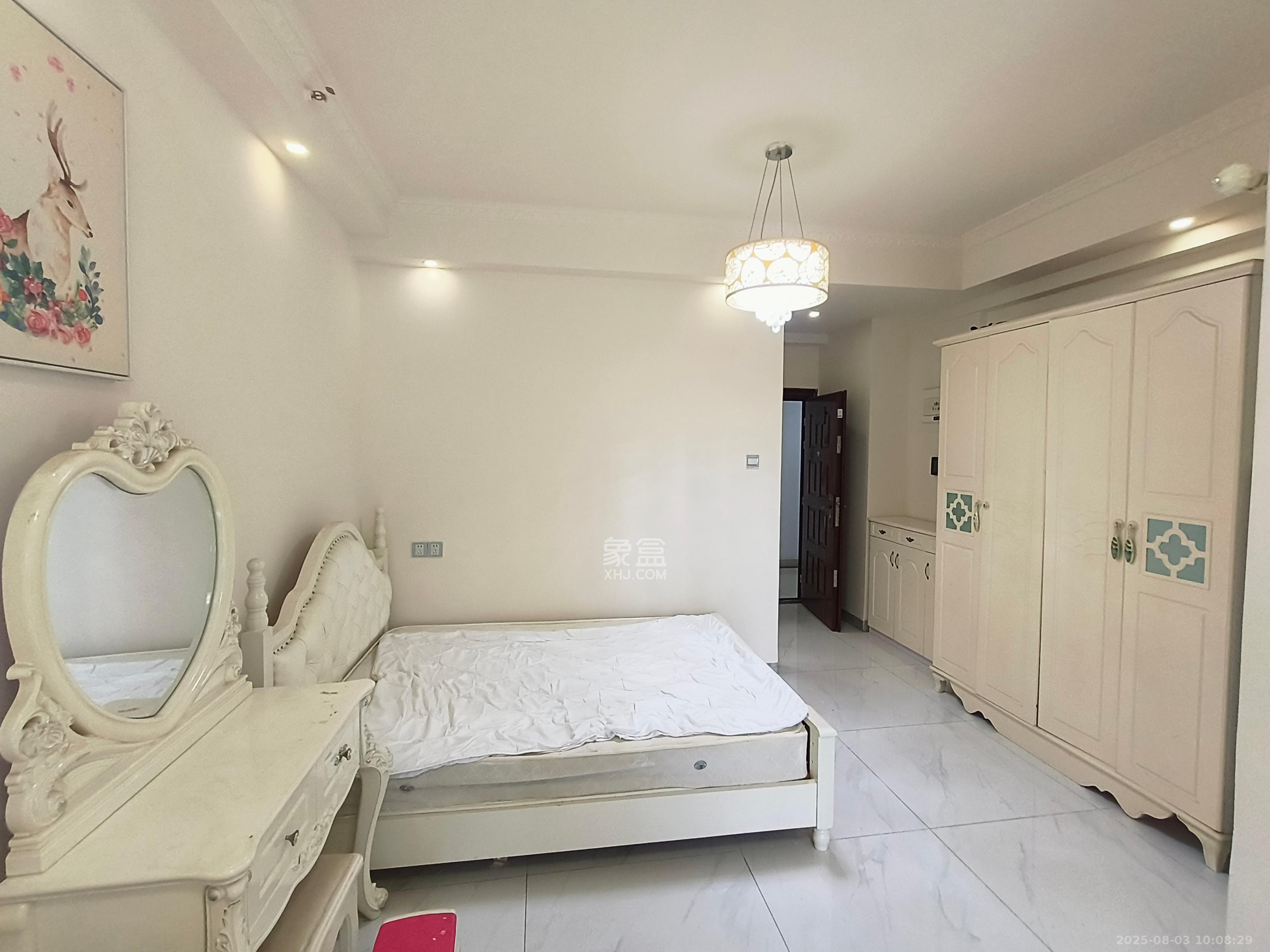 第六都(陆都小区) 1室1厅1卫 1700.0元/月 第六都(陆都小区) 1室1厅1卫 1700.0元/月室内图