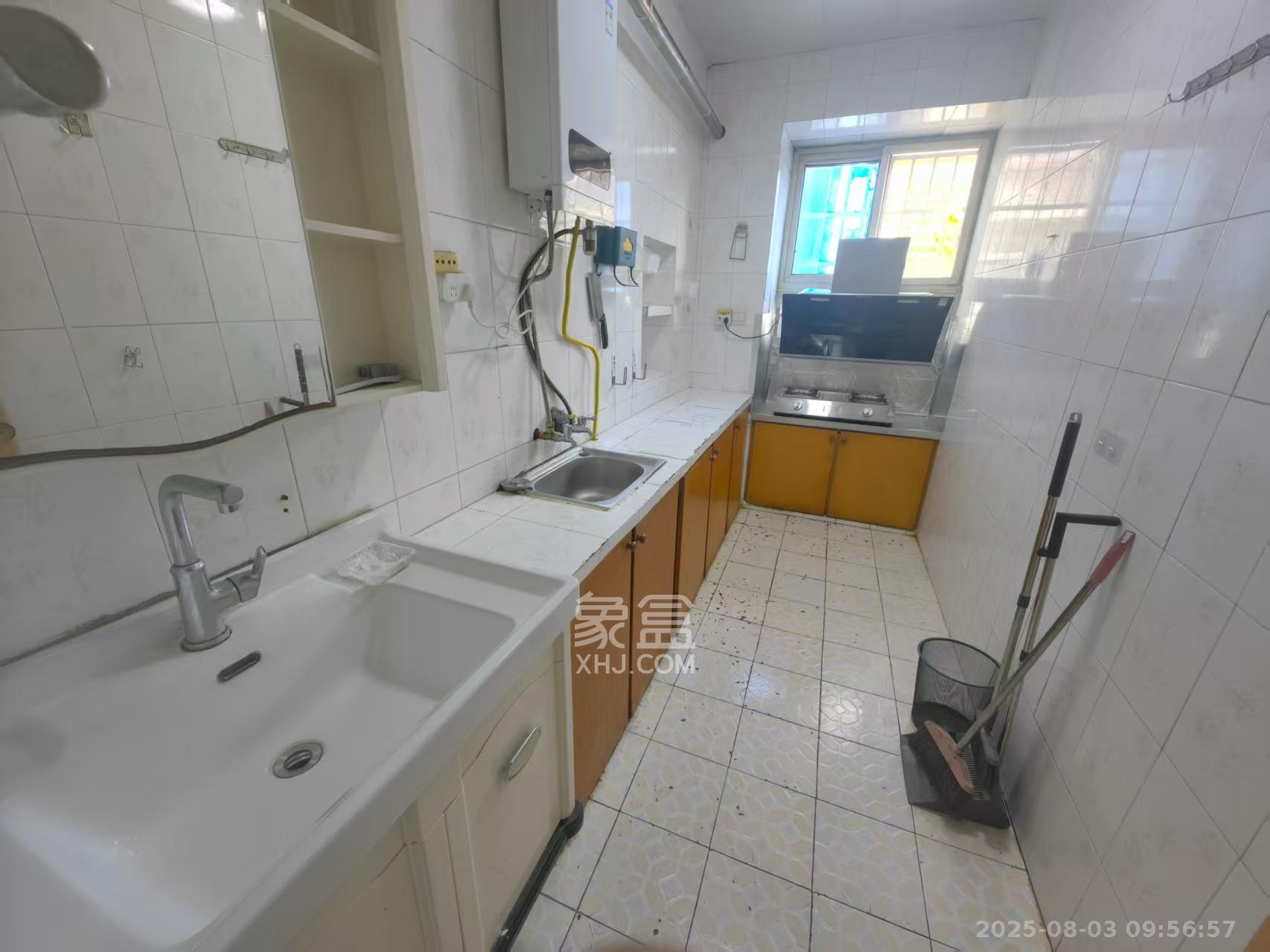 祝威岗散盘 3室1厅1卫 2200.0元/月 祝威岗散盘 3室1厅1卫 2200.0元/月室内图