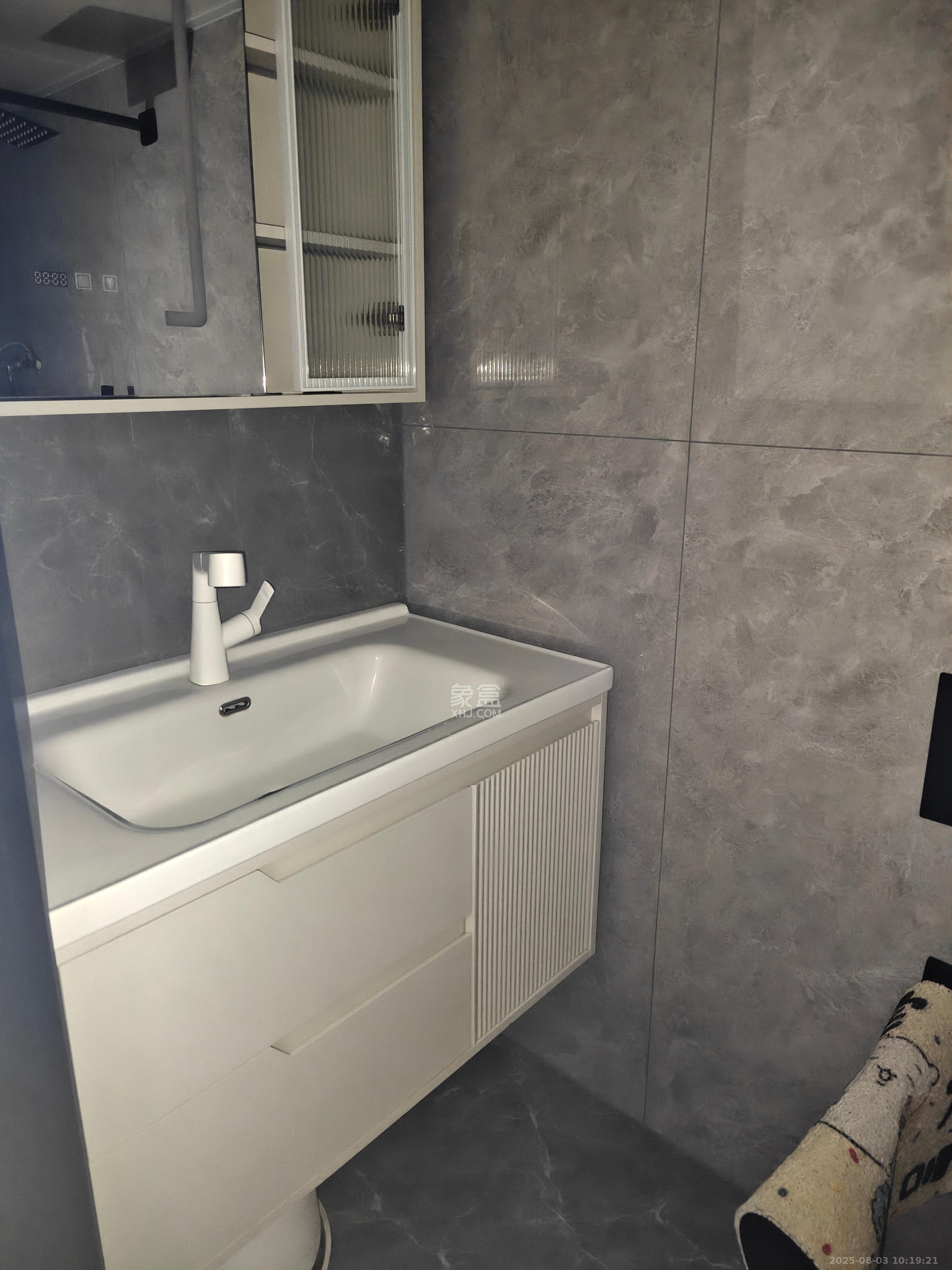 新长海D1站 2室1厅1卫 1650.0元/月 新长海D1站 2室1厅1卫 1650.0元/月室内图