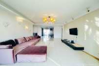 西子花苑  4室2厅2卫    3300.0元/月 西子花苑  4室2厅2卫    3300.0元/月