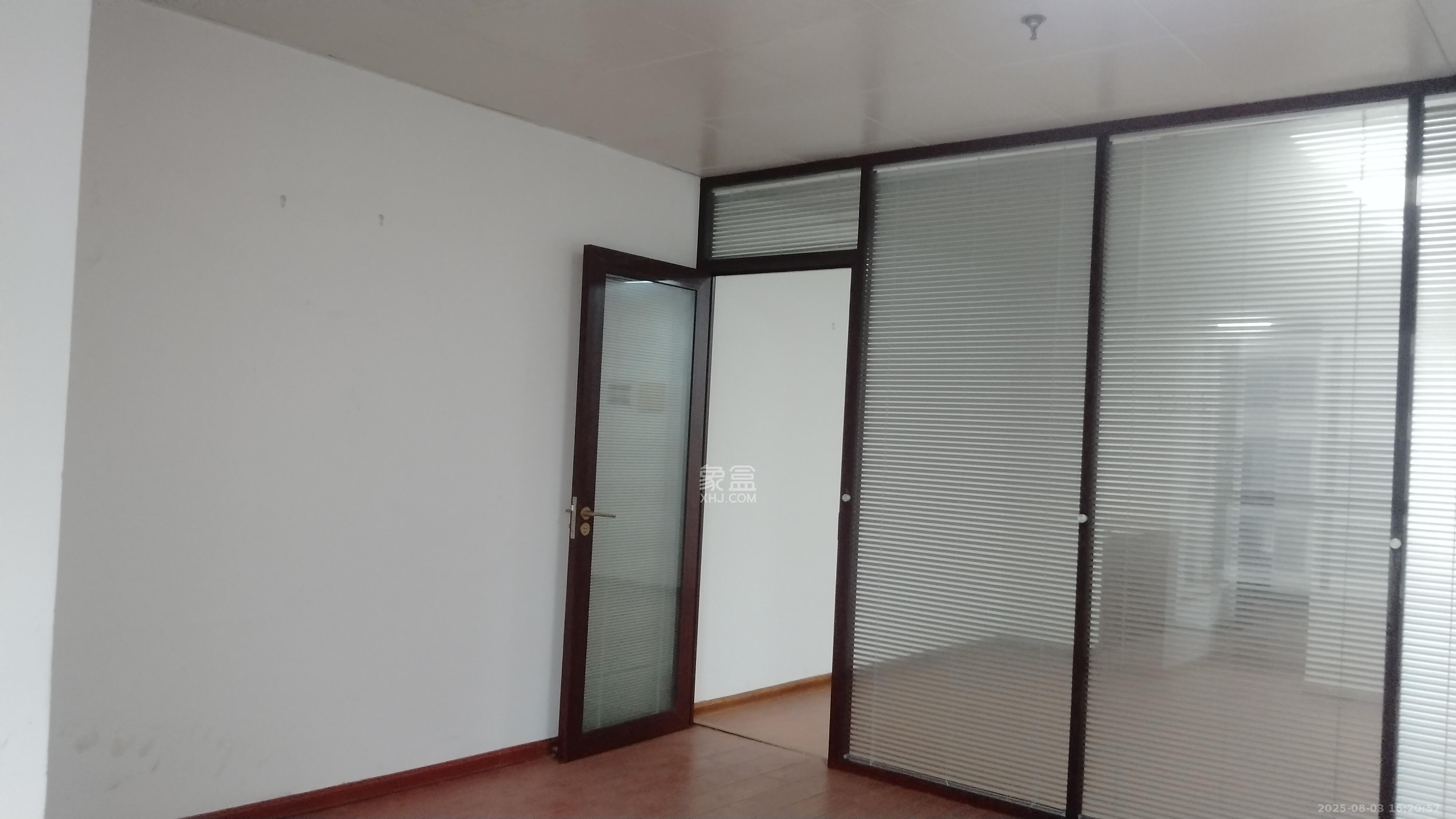 标志商务中心 1室1厅1卫 1100.0元/月 标志商务中心 1室1厅1卫 1100.0元/月室内图