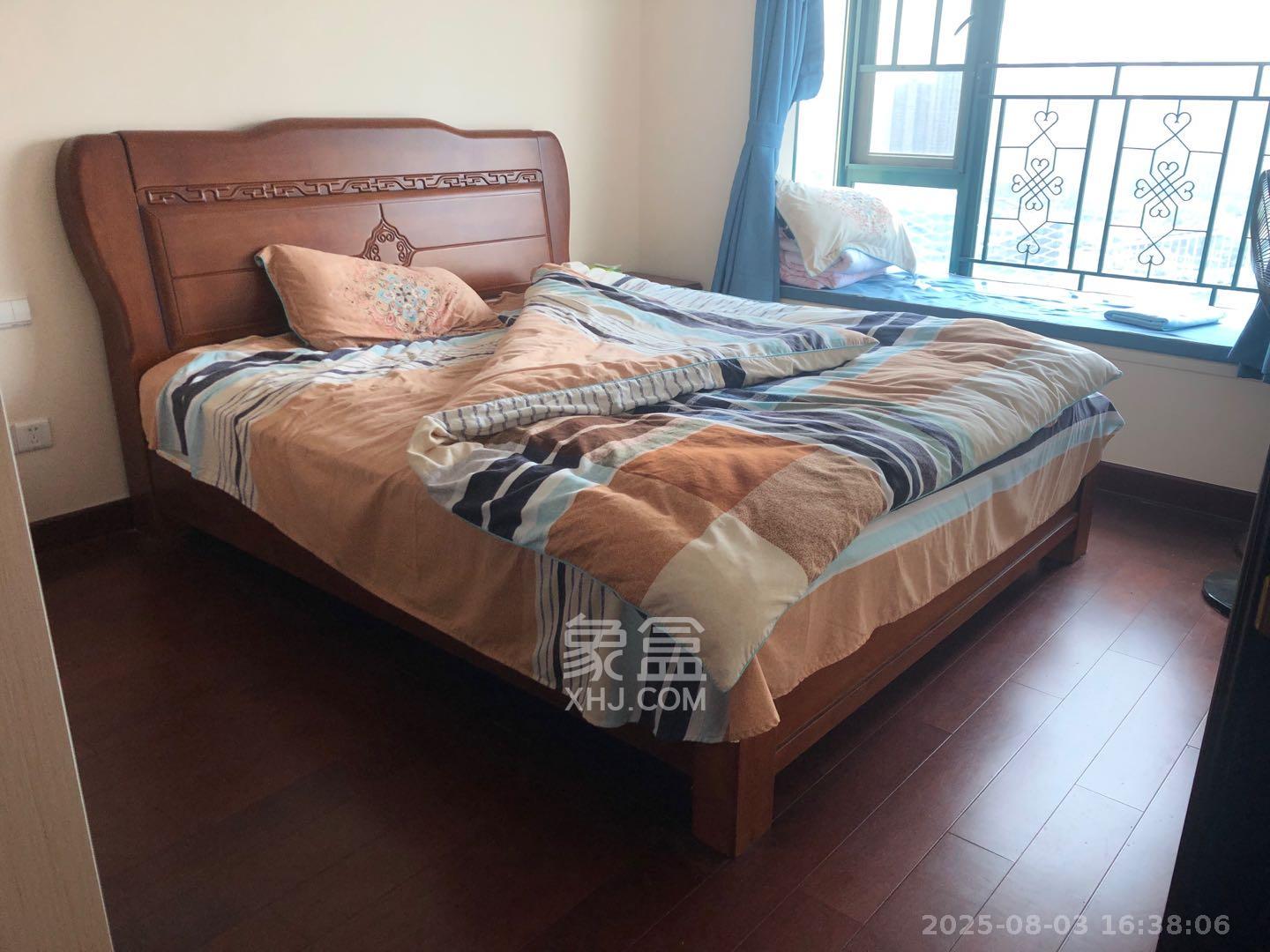 恒大翡翠华庭 3室2厅1卫 2300.0元/月 恒大翡翠华庭 3室2厅1卫 2300.0元/月室内图