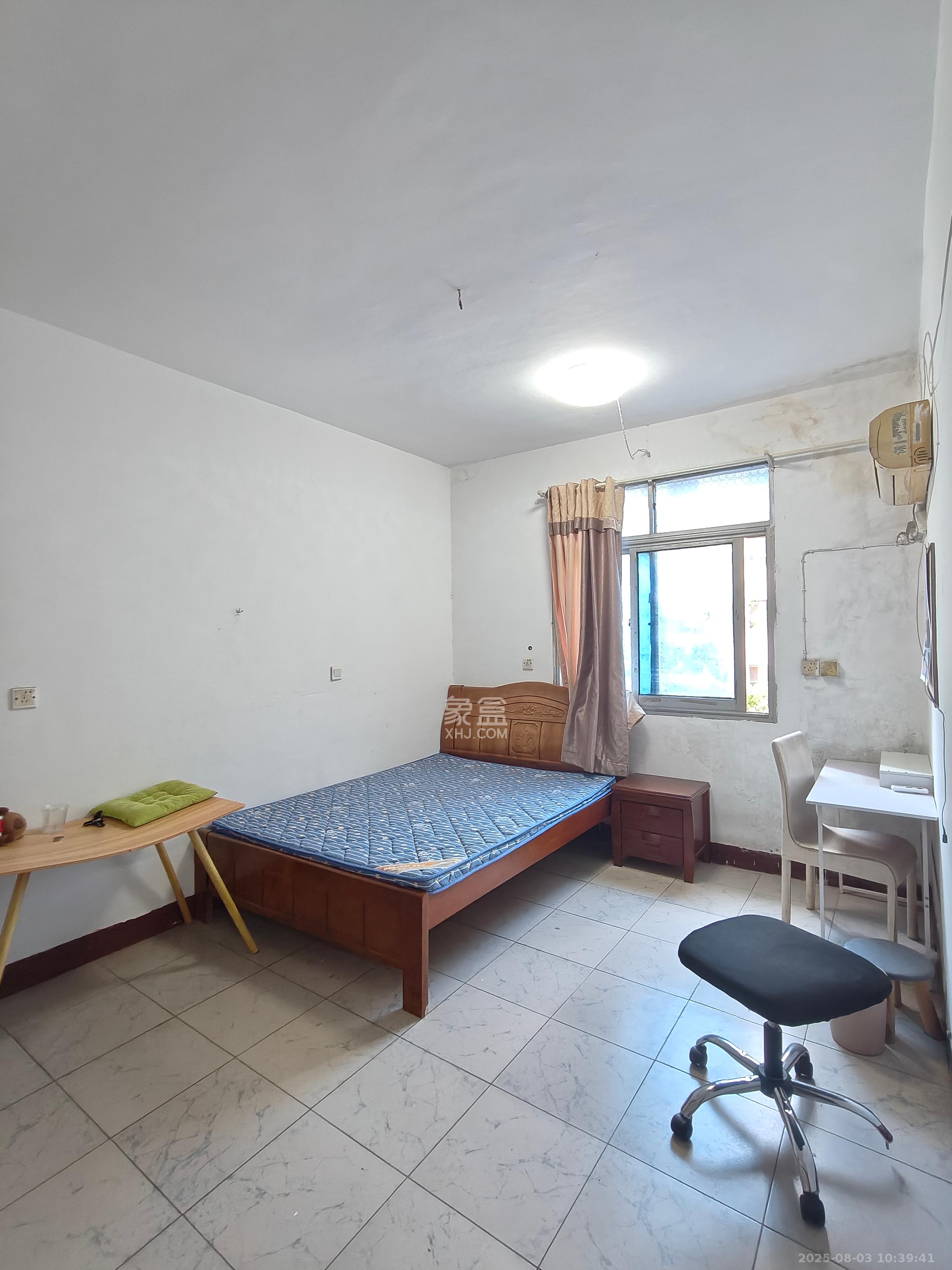 长沙县疾控中心宿舍 2室1厅1卫 1400.0元/月 长沙县疾控中心宿舍 2室1厅1卫 1400.0元/月室内图