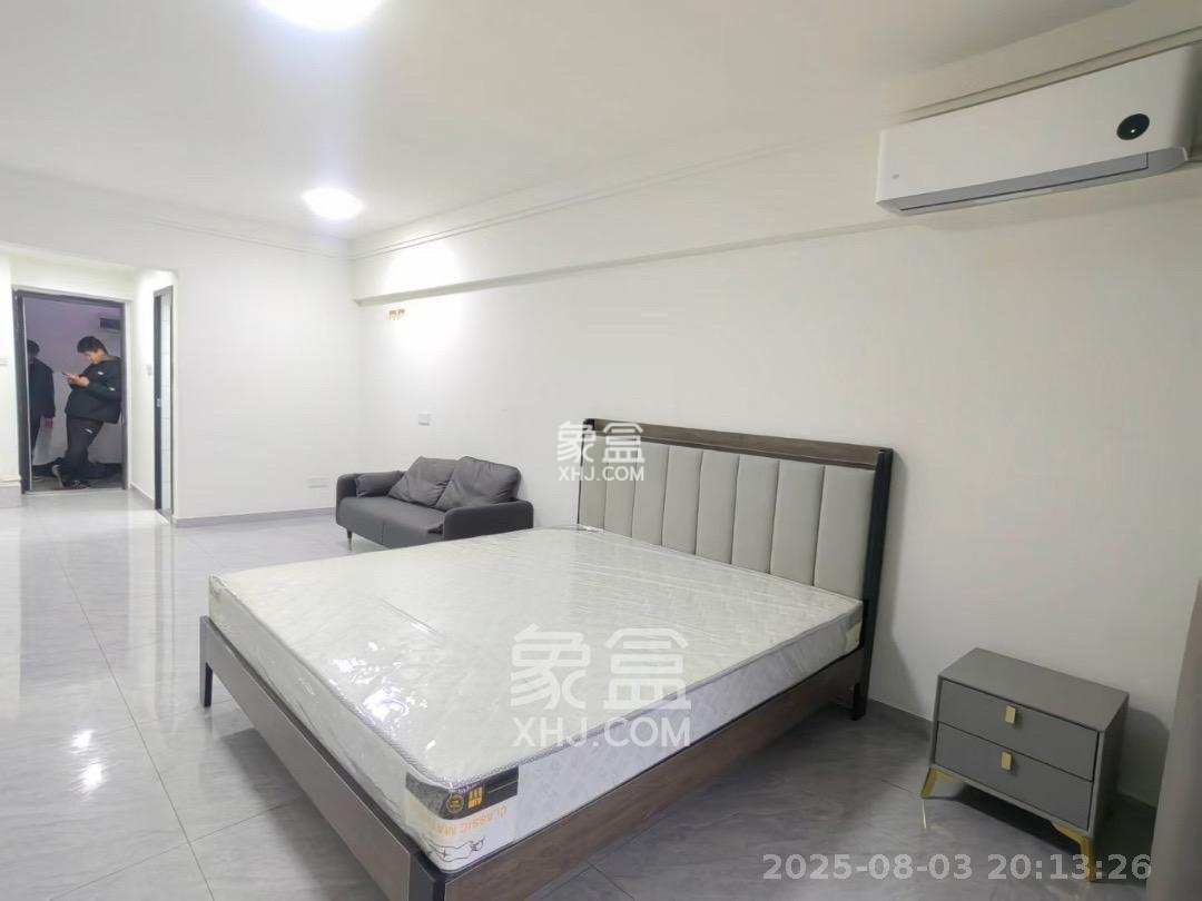 东方公寓 1室1厅1卫 1800.00元/月 东方公寓 1室1厅1卫 1800.00元/月室内图