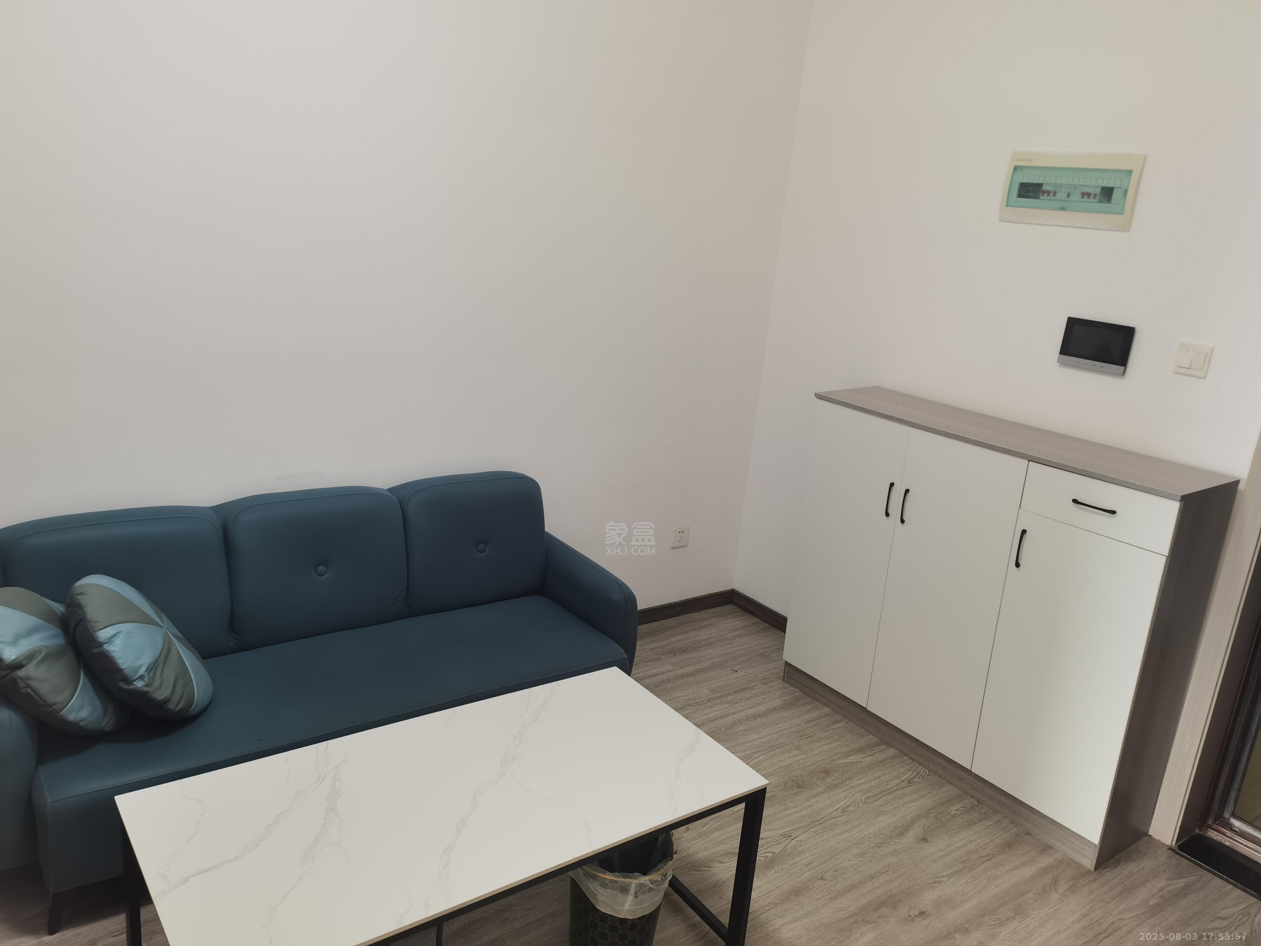 望云印象 1室1厅1卫 1500.0元/月 望云印象 1室1厅1卫 1500.0元/月室内图