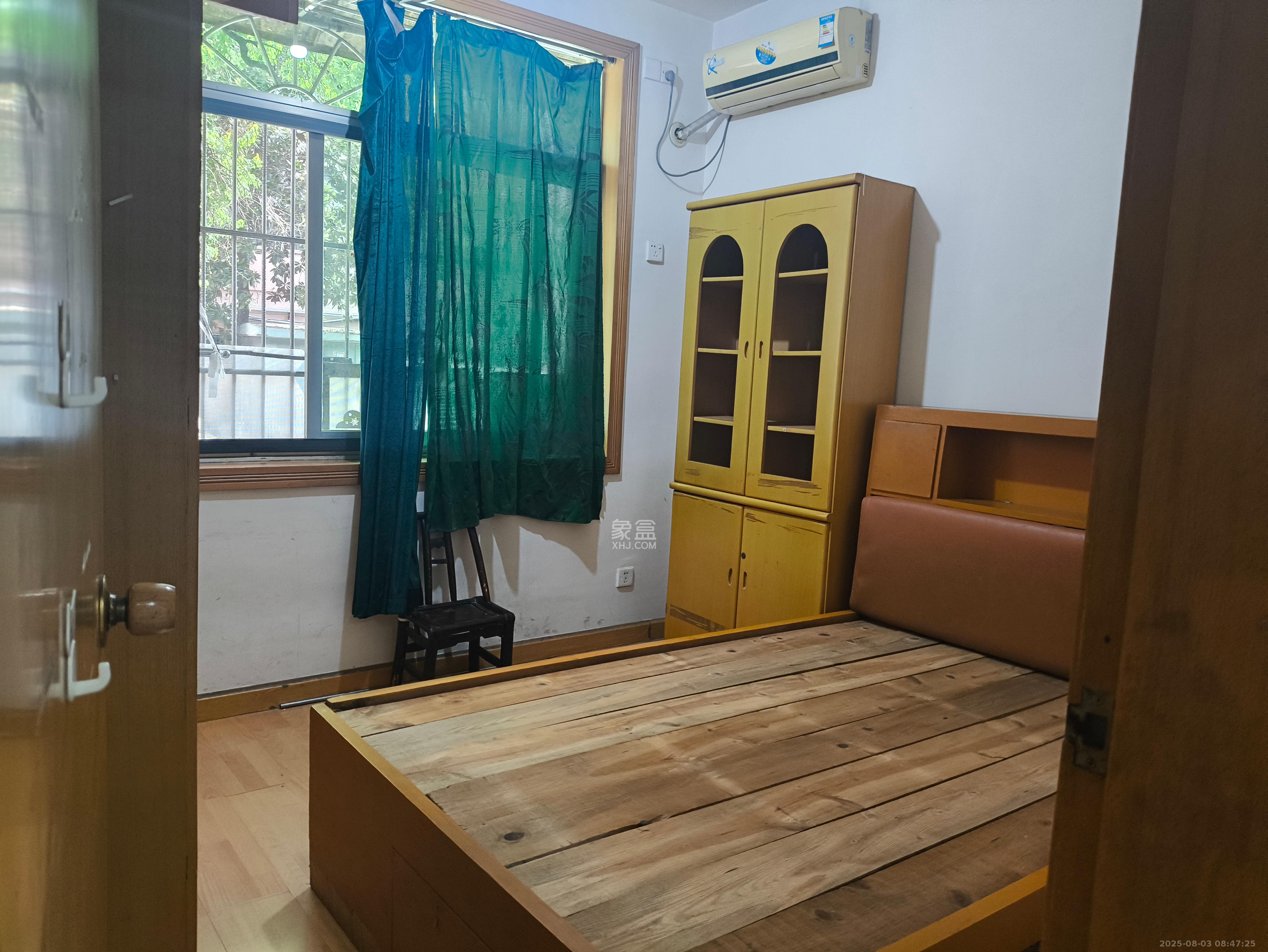 雨花区教育局宿舍 3室2厅1卫 2500.0元/月 雨花区教育局宿舍 3室2厅1卫 2500.0元/月室内图