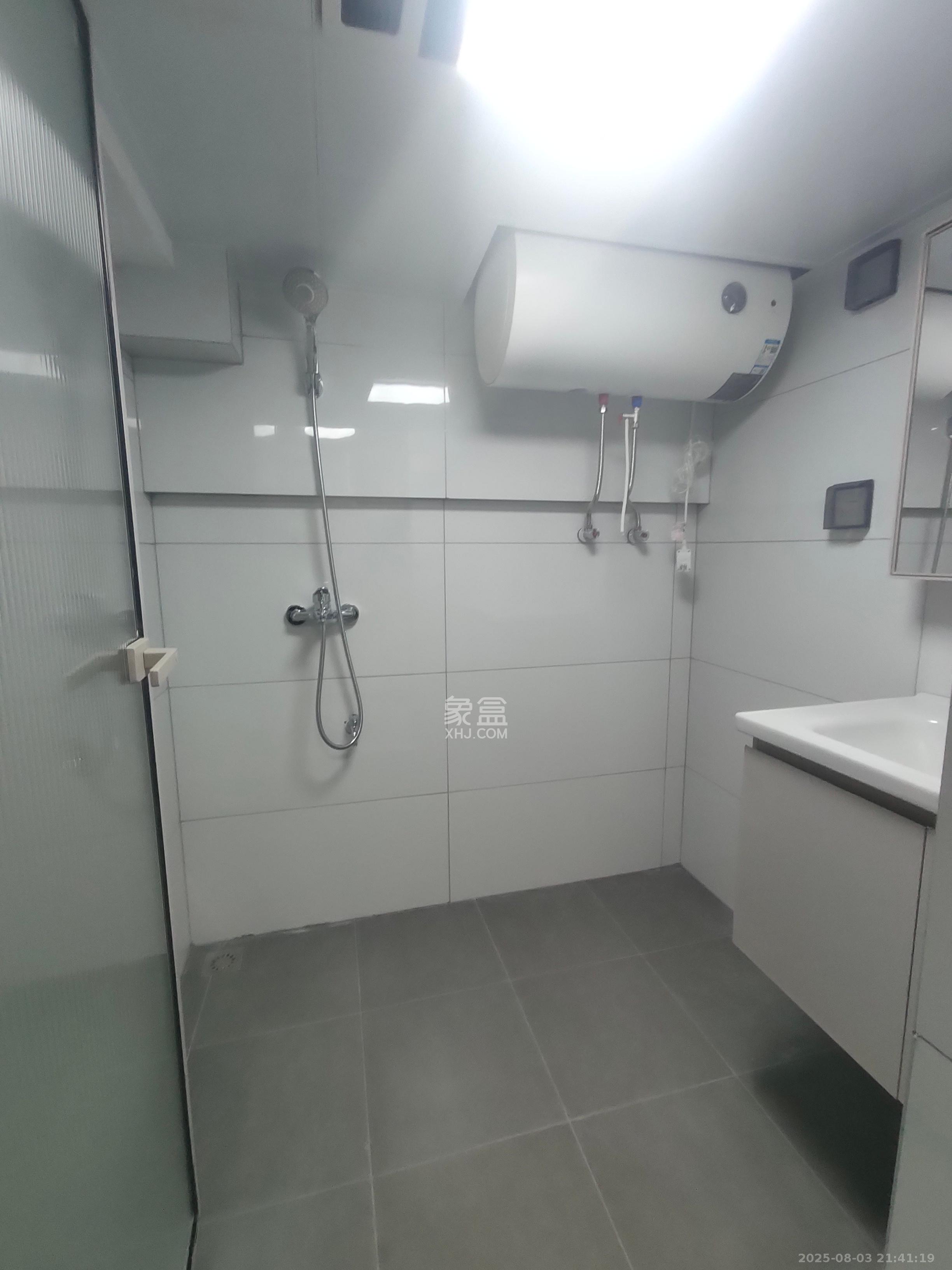 梅溪悦章 1室0厅0卫 1600.0元/月 梅溪悦章 1室0厅0卫 1600.0元/月室内图