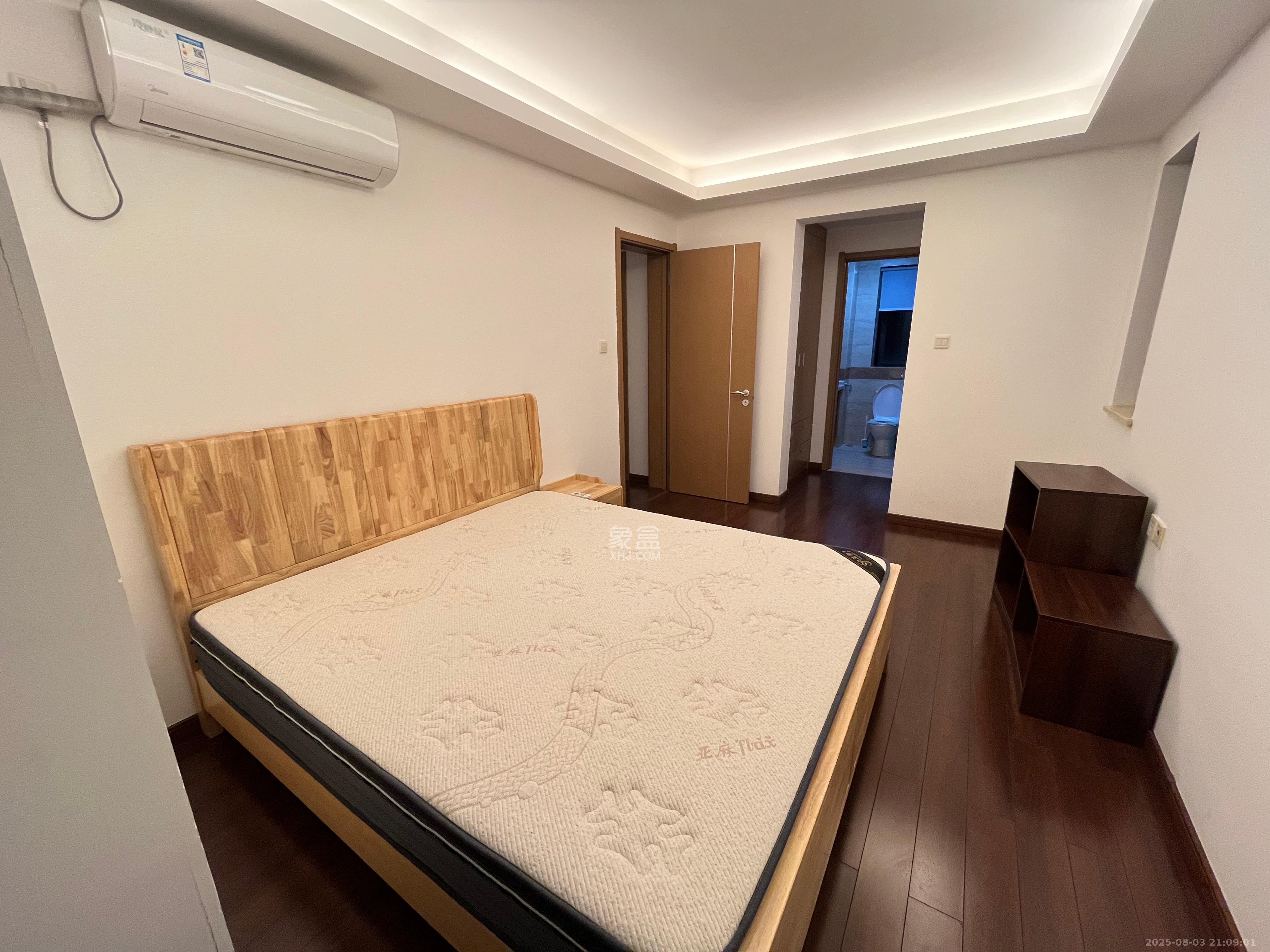 万科白鹭郡 3室2厅2卫 3200.0元/月 万科白鹭郡 3室2厅2卫 3200.0元/月室内图