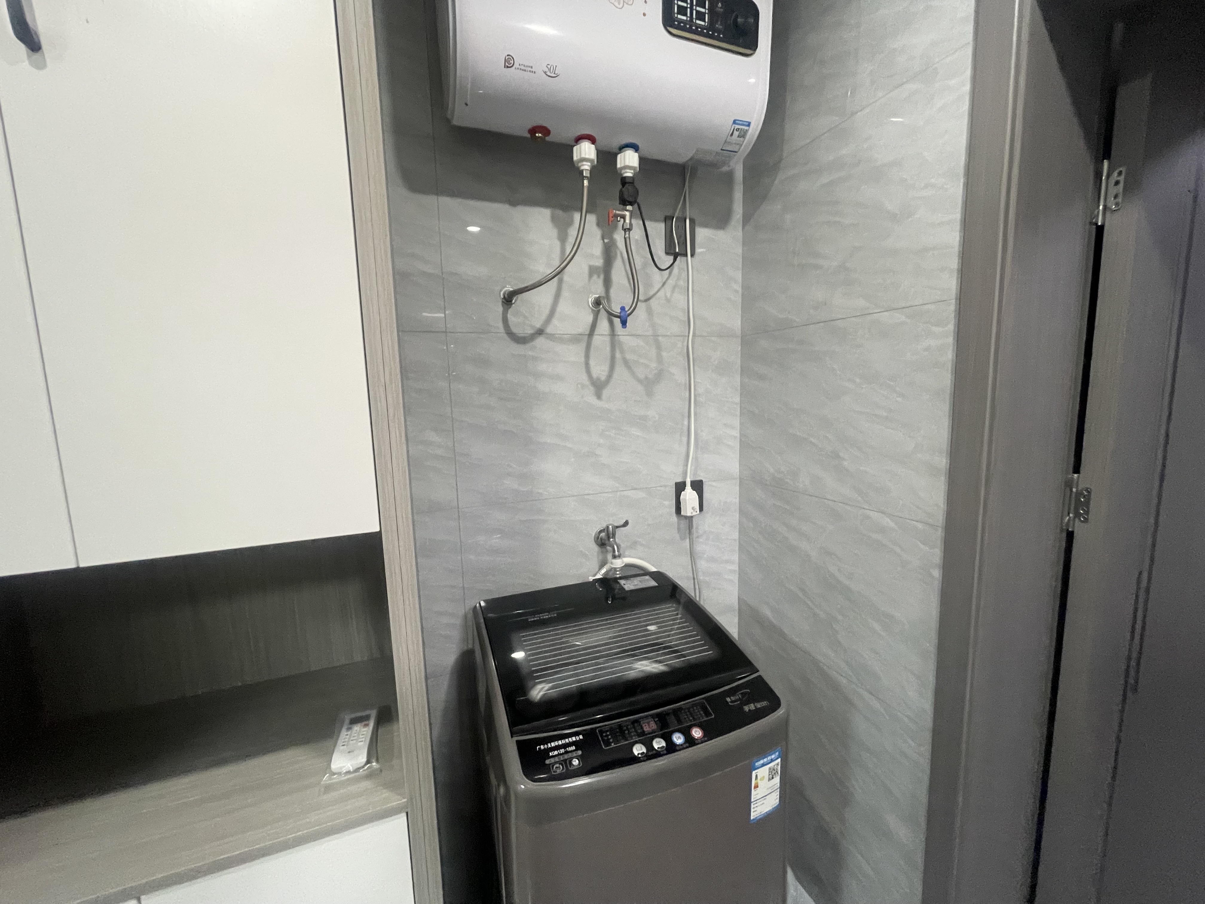 长湖新村 1室0厅0卫 1000.0元/月 长湖新村 1室0厅0卫 1000.0元/月室内图