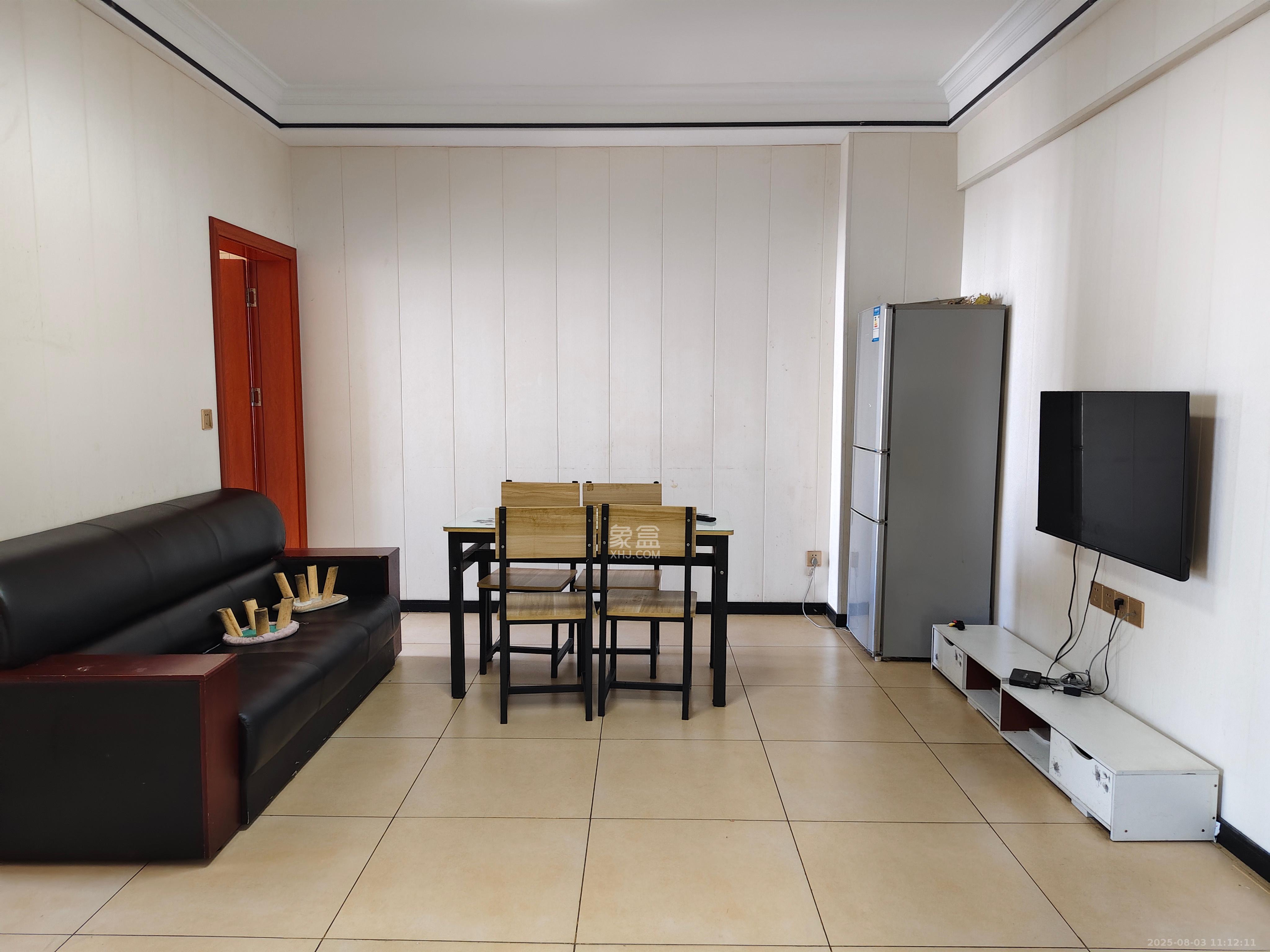 欣积福湾三期 2室2厅1卫 1000.0元/月 欣积福湾三期 2室2厅1卫 1000.0元/月室内图