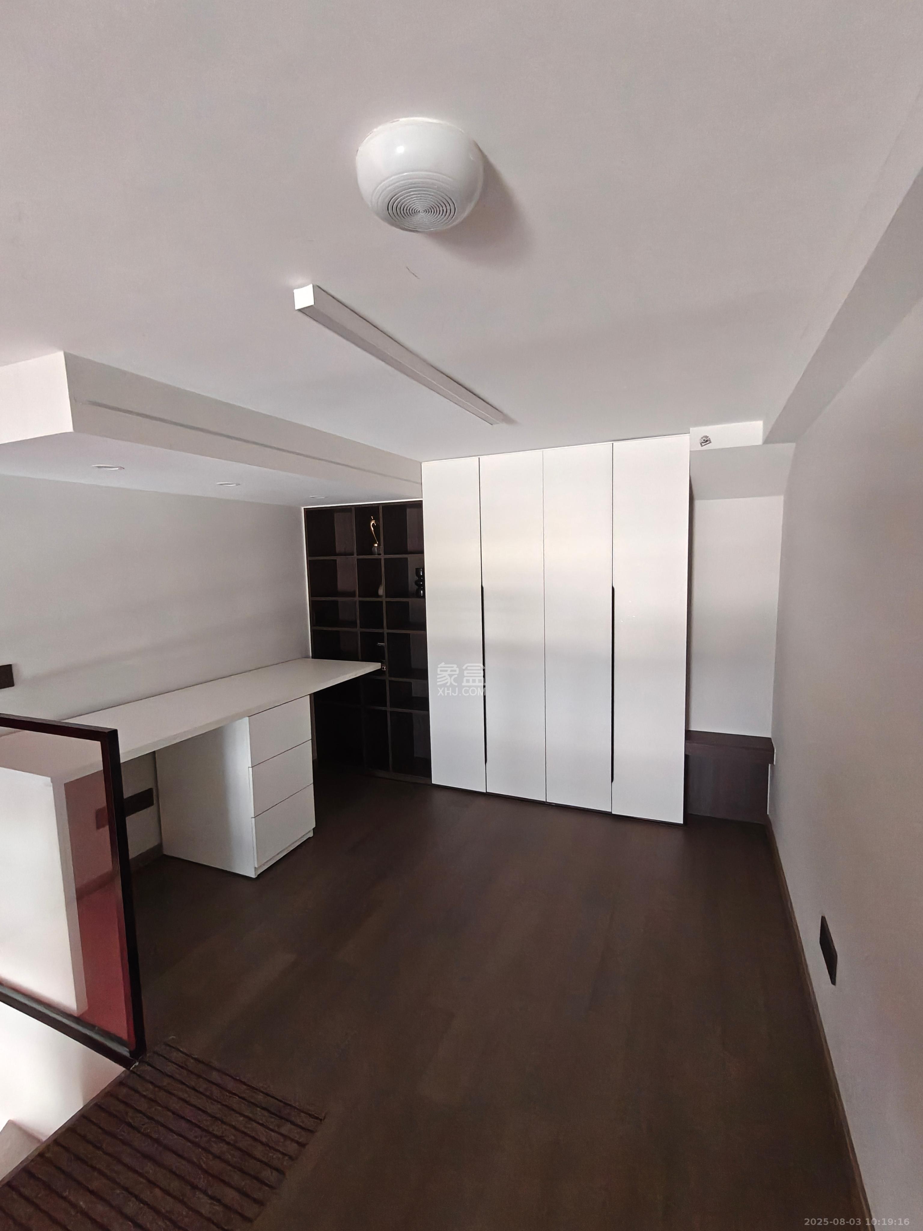 新长海D1站 2室1厅1卫 1650.0元/月 新长海D1站 2室1厅1卫 1650.0元/月室内图