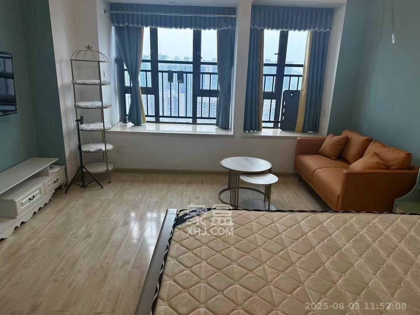 江山帝景哈佛  1室0厅0卫    1300.0元/月室内图