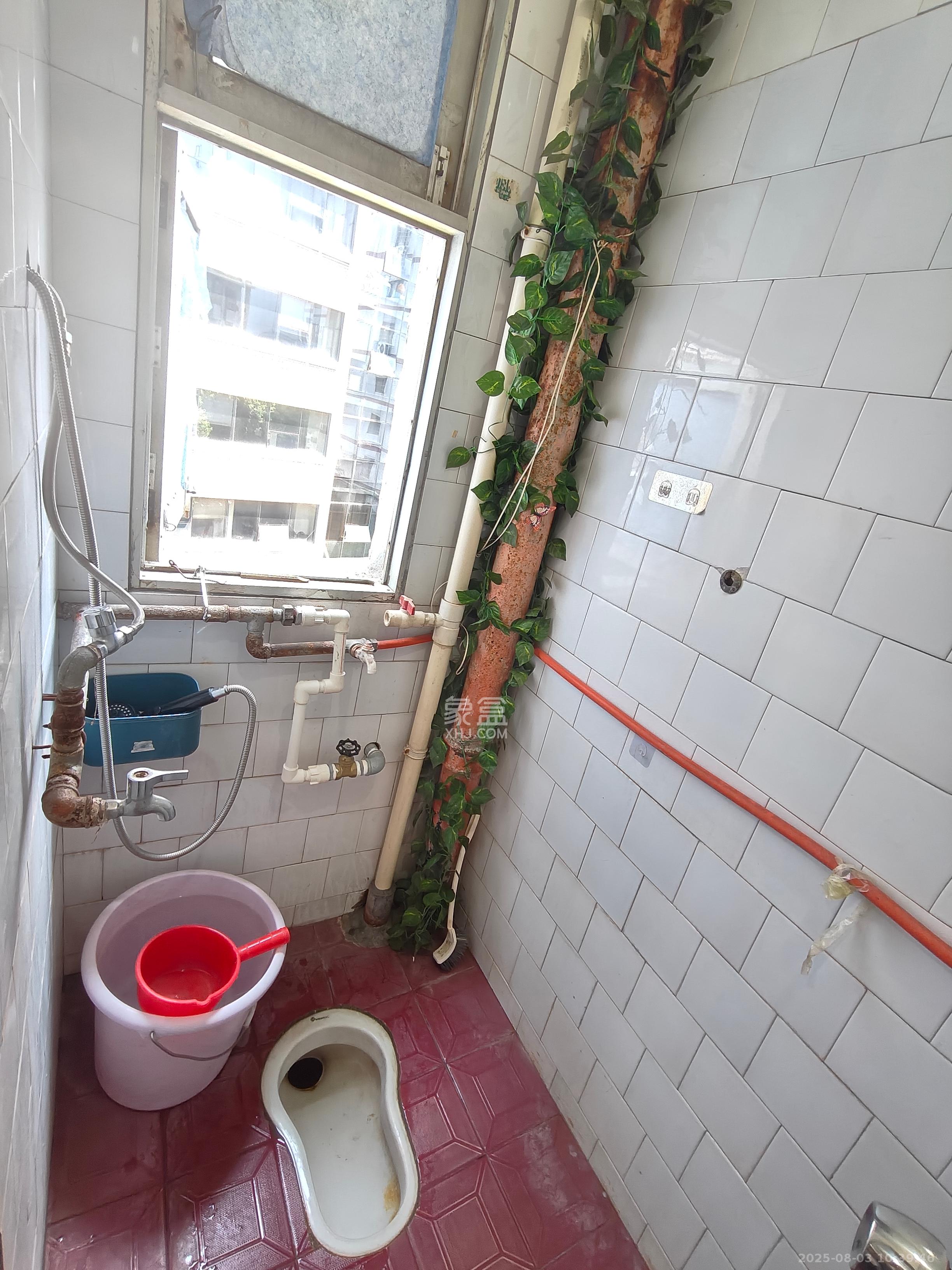 长沙县疾控中心宿舍 2室1厅1卫 1400.0元/月 长沙县疾控中心宿舍 2室1厅1卫 1400.0元/月室内图