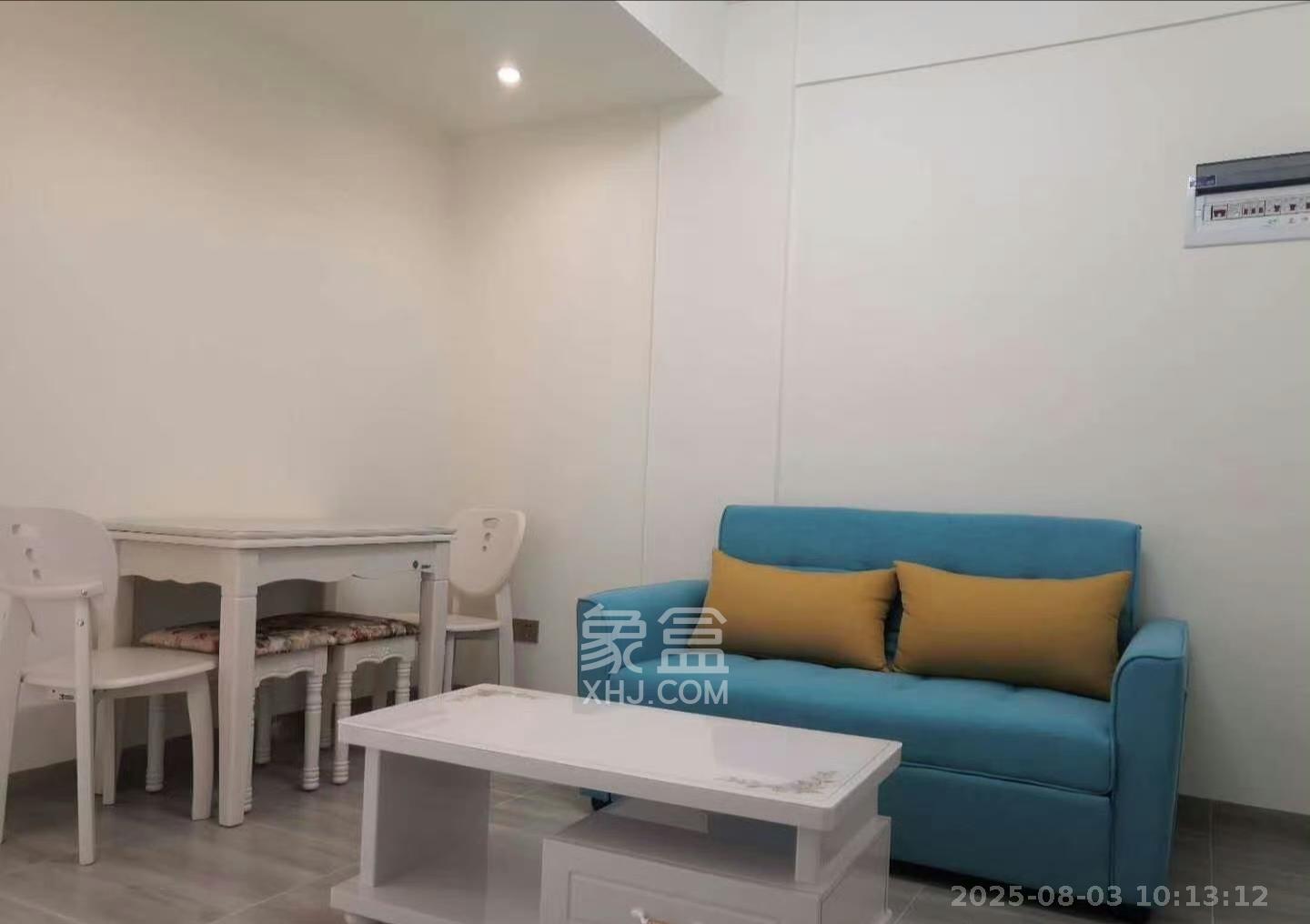 汀湘十里  1室1厅1卫    1600.0元/月室内图