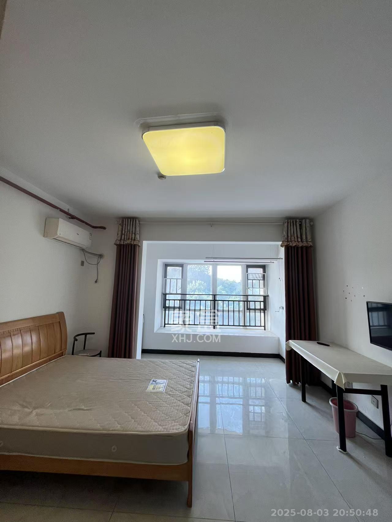 美利新世界  1室1厅1卫    1200.0元/月室内图