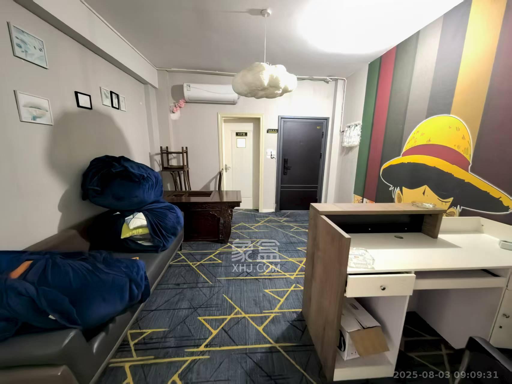 东城一品(国杰大厦) 5室2厅3卫 3500.0元/月 东城一品(国杰大厦) 5室2厅3卫 3500.0元/月室内图