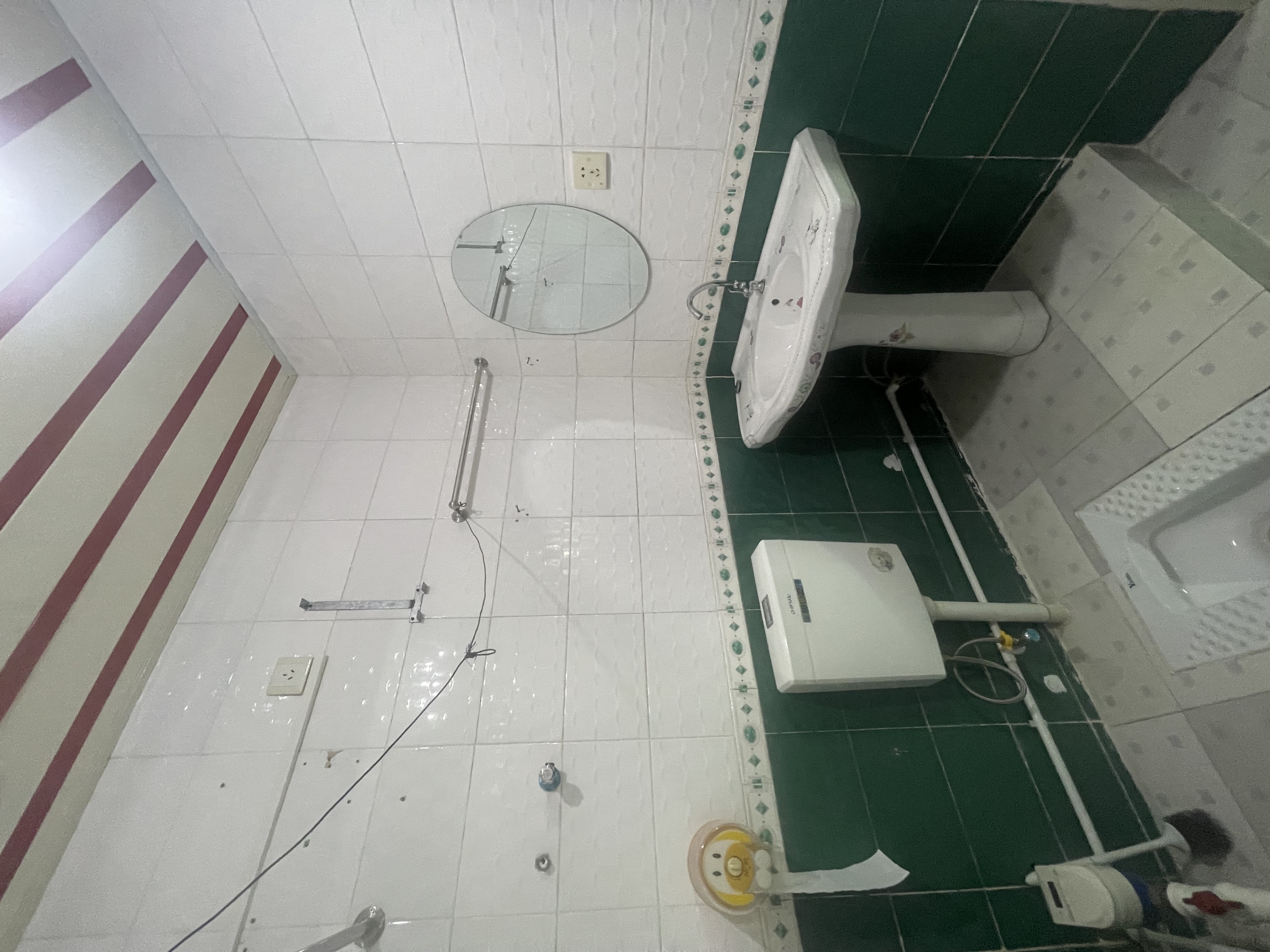 世纪生活港  1室1厅1卫    1500.0元/月室内图