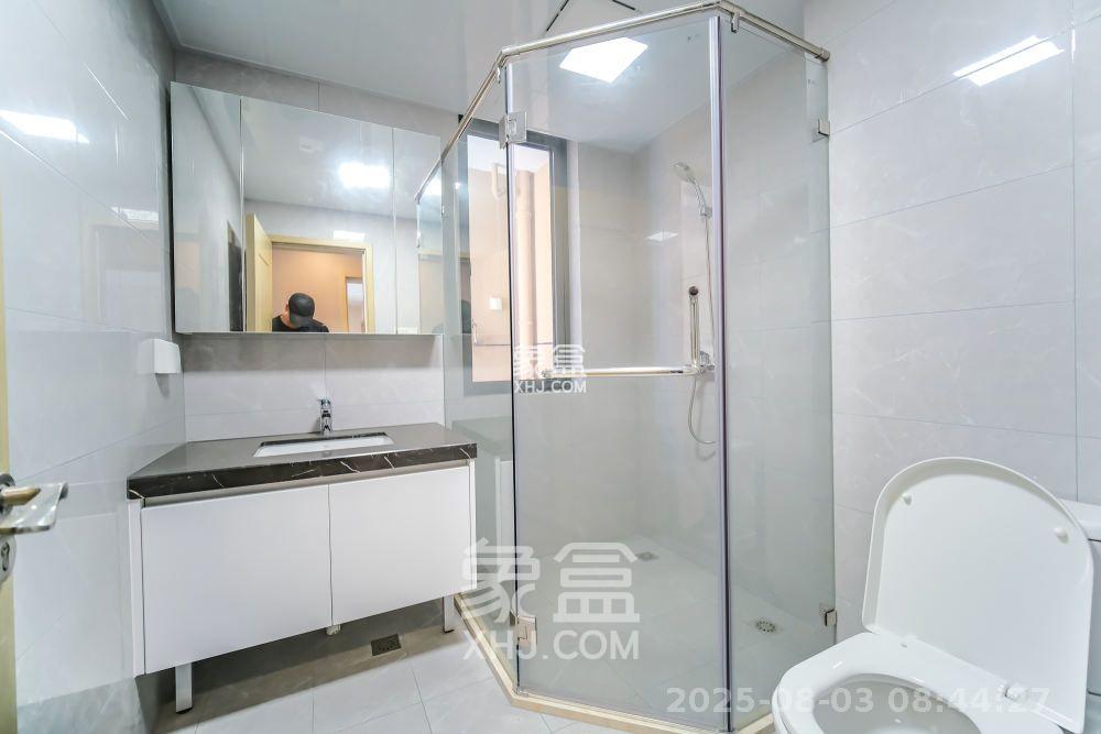 运达锦绣广场  3室2厅2卫    2800.0元/月室内图