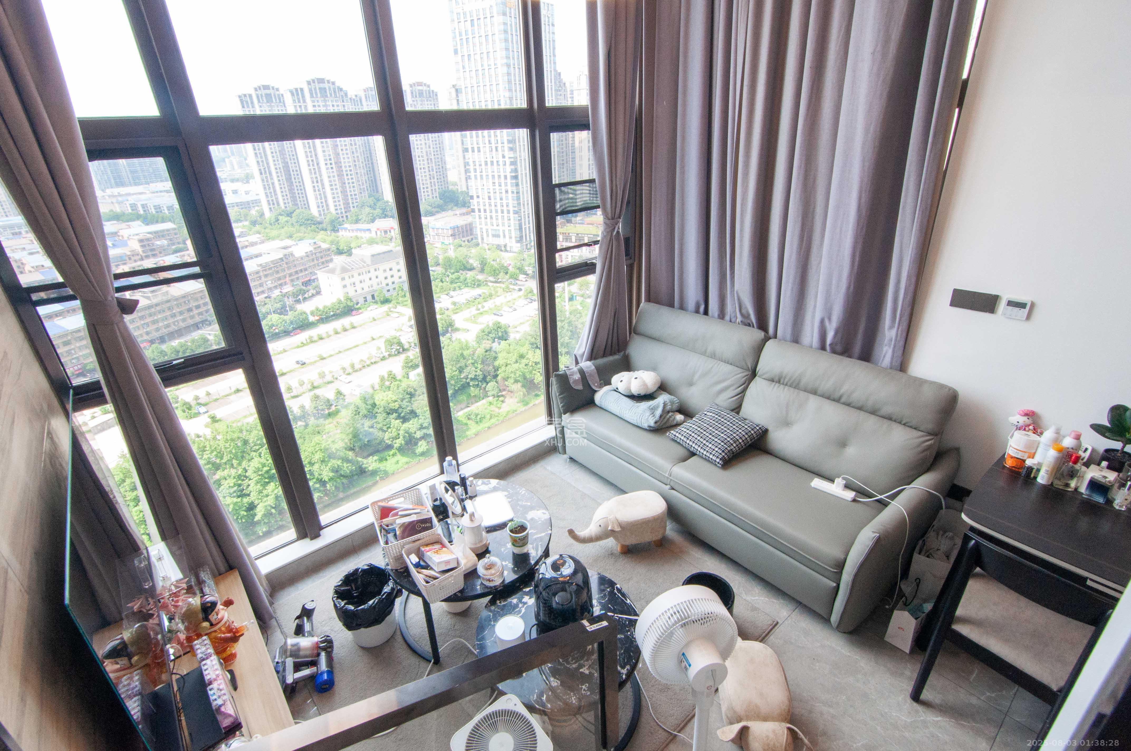 达美溪湖湾 1室1厅1卫 48.0万 达美溪湖湾 1室1厅1卫 48.0万客厅