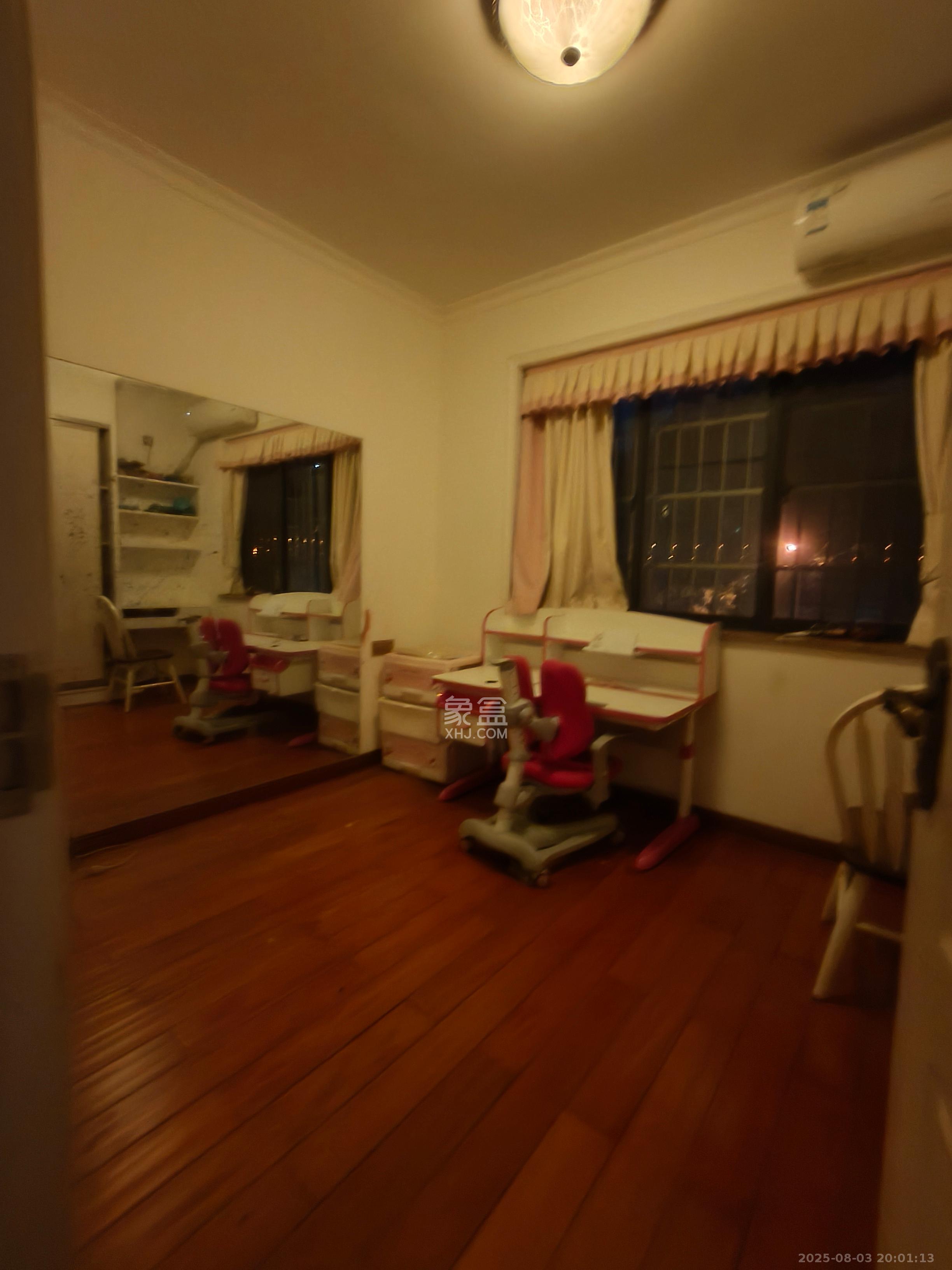 高林仕家  3室2厅1卫   2100.00元/月室内图