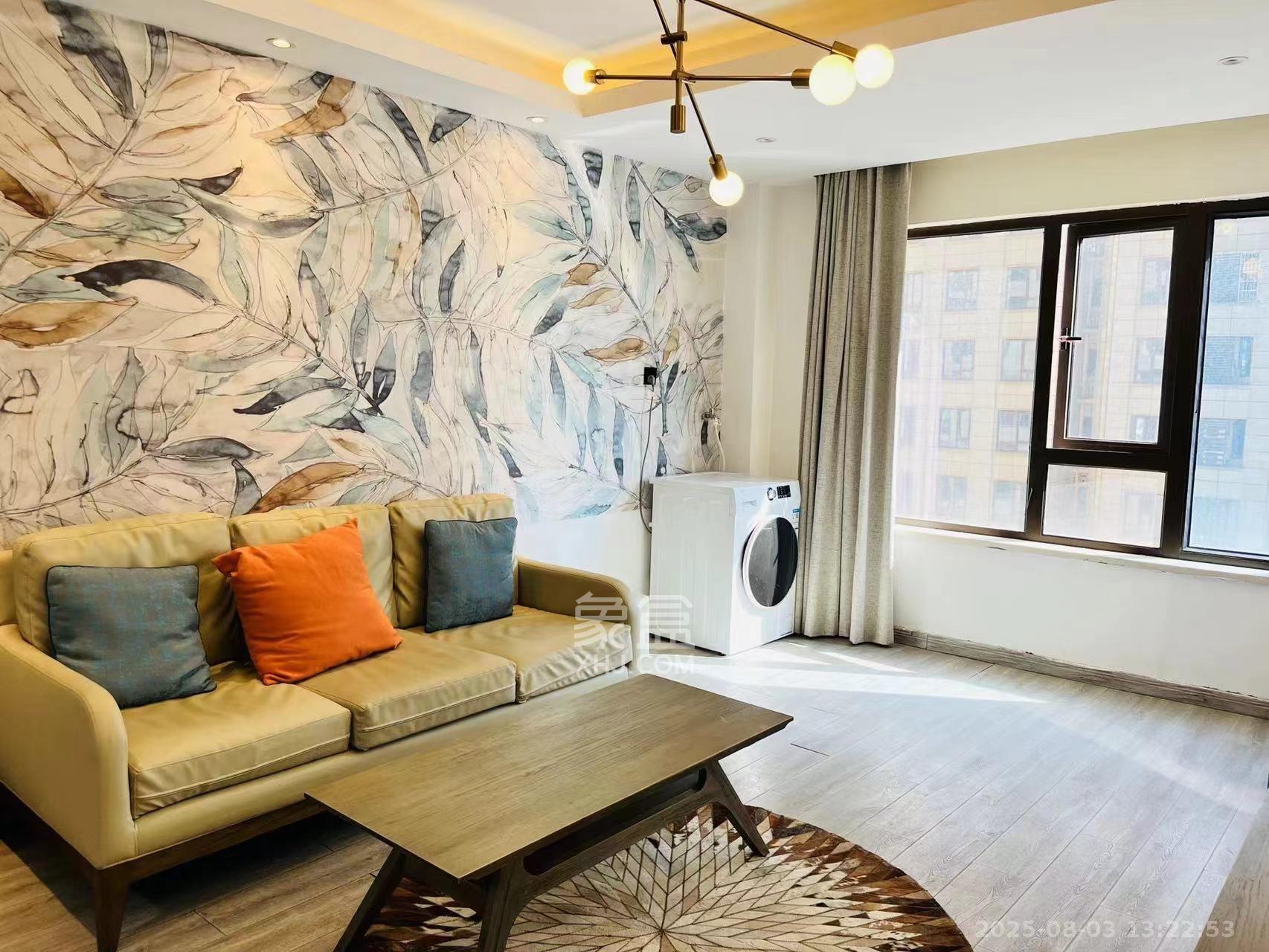 地质家园一、二期(地泰人民公馆)  2室1厅1卫    3300.0元/月 地质家园一、二期(地泰人民公馆)  2室1厅1卫    3300.0元/月室内图1