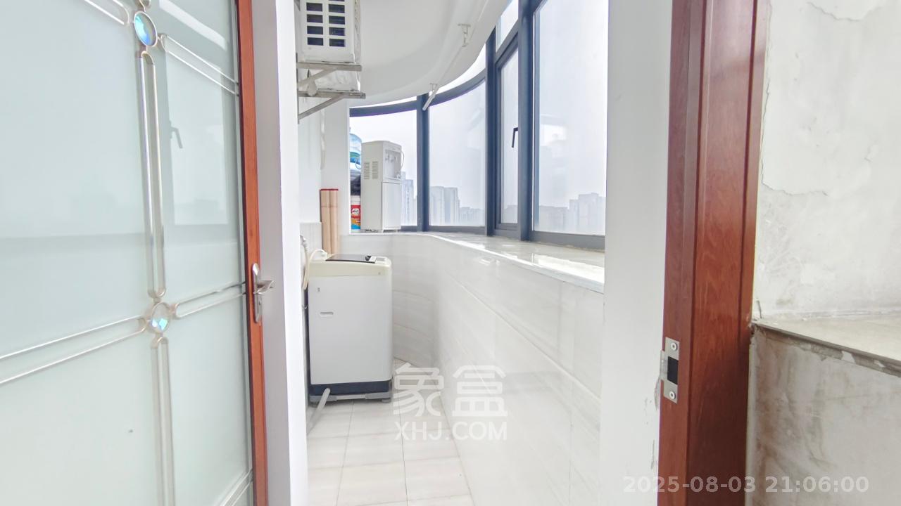 达美美立方  2室1厅1卫   2400.00元/月室内图