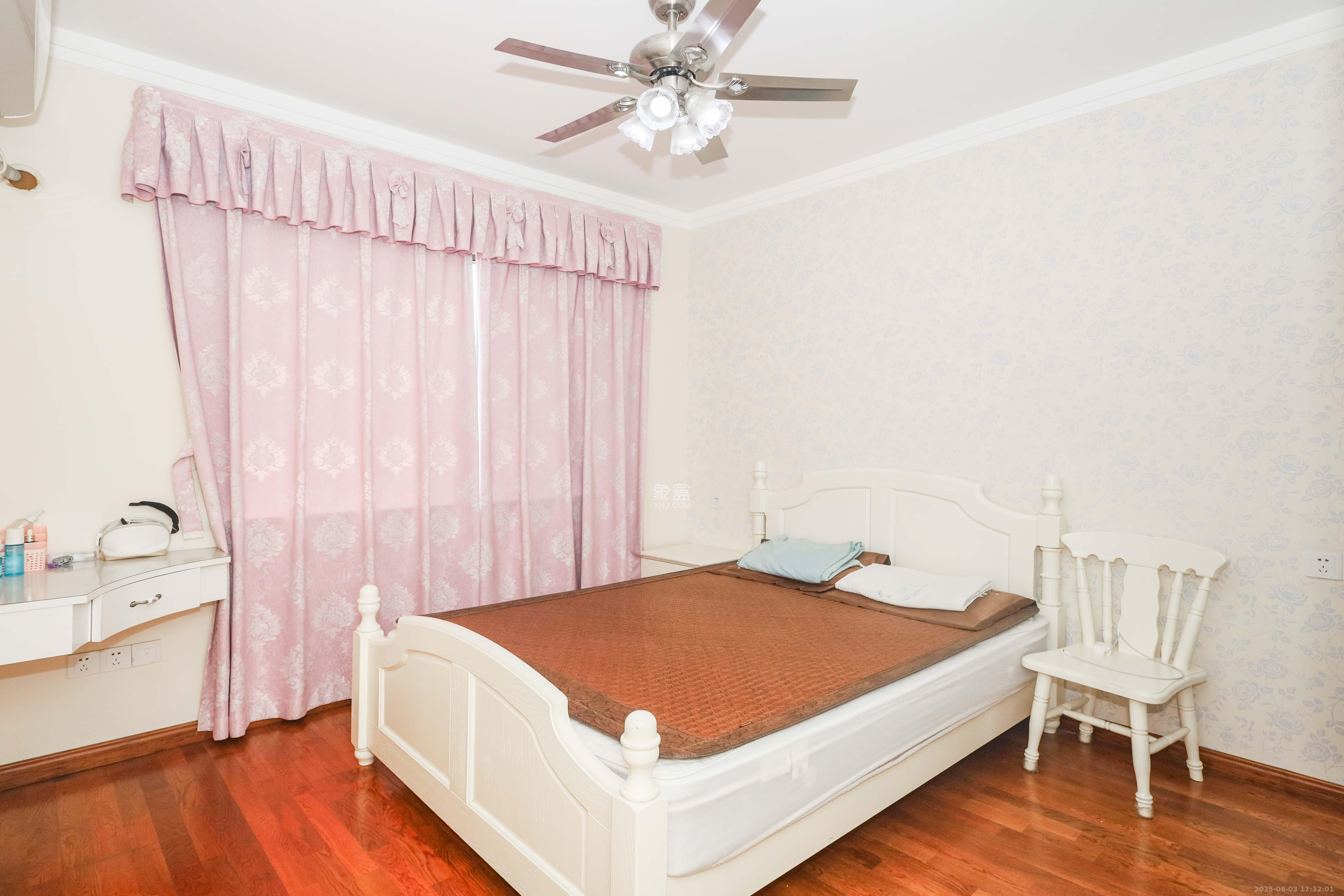 梅溪湖合能璞丽  3室2厅2卫    125.0万 梅溪湖合能璞丽  3室2厅2卫    125.0万卧室