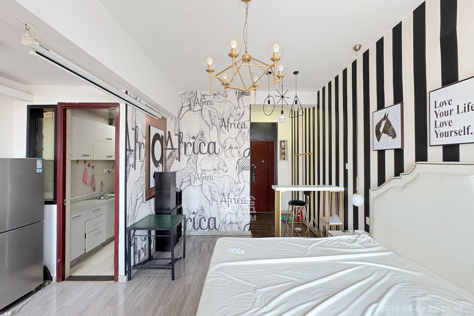 新青年公寓  1室1厅1卫    48.0万 新青年公寓  1室1厅1卫    48.0万卧室