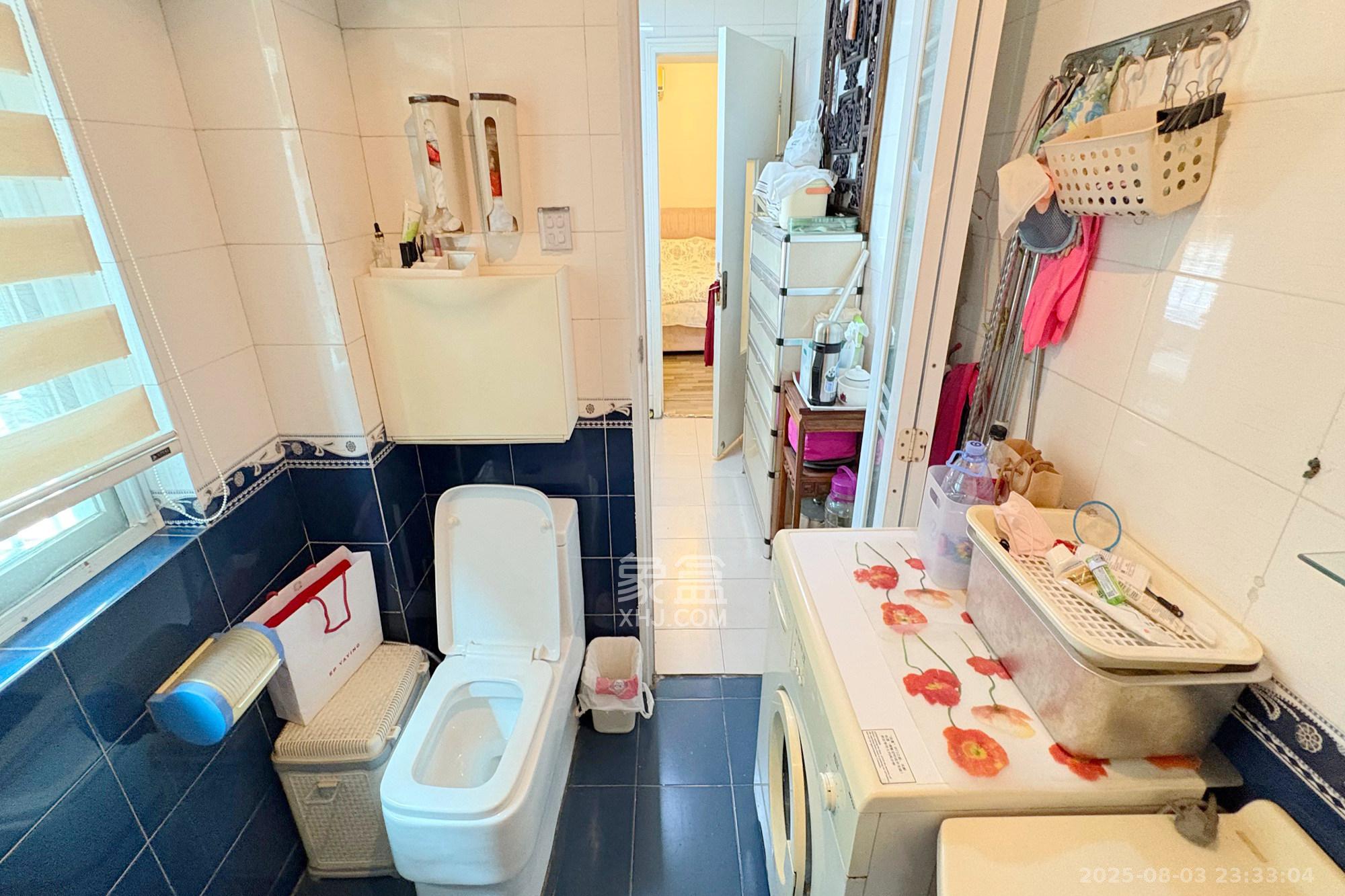 添景阁 1室1厅1卫 35.0万 添景阁 1室1厅1卫 35.0万卫生间