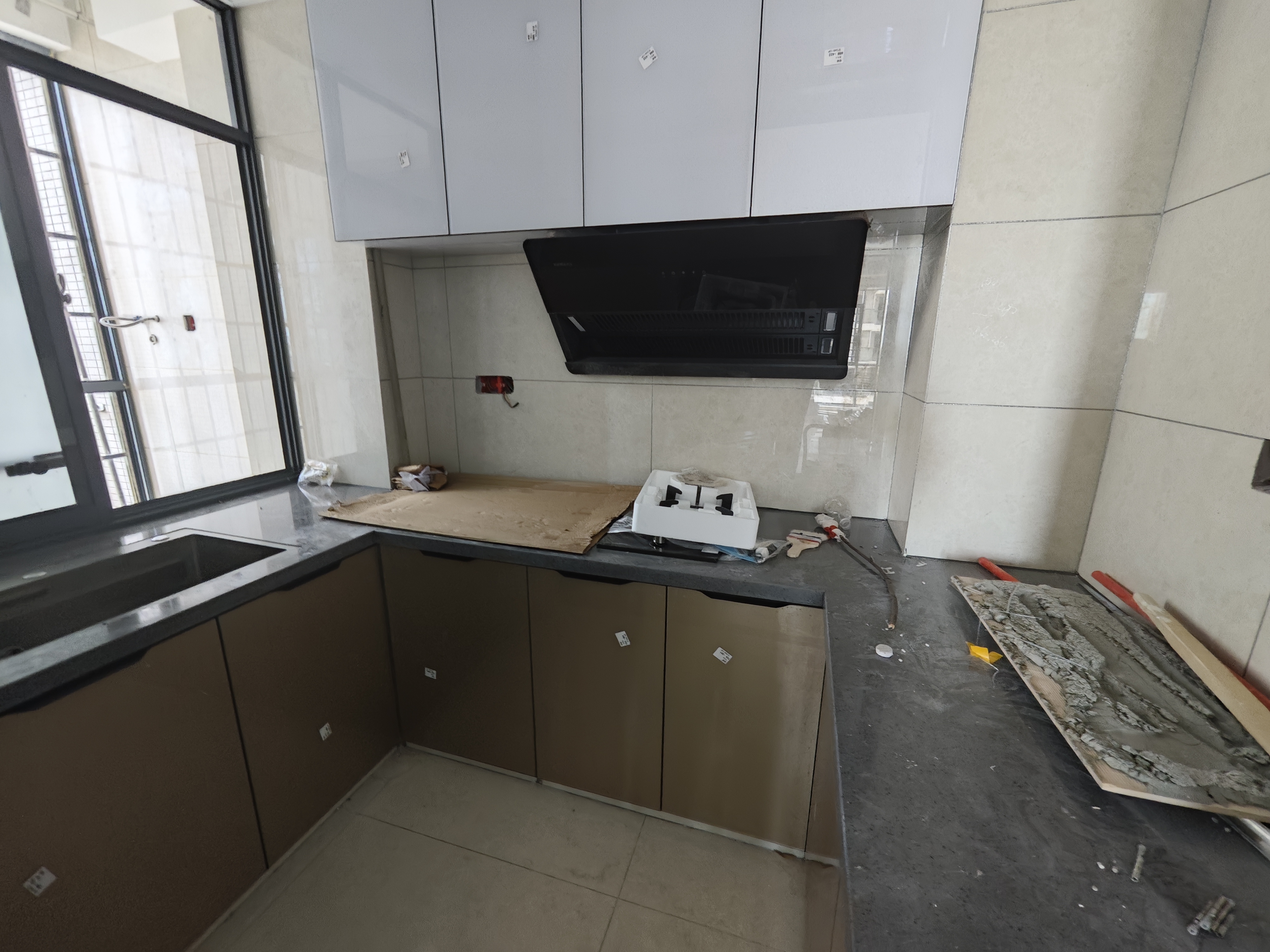 互助小区电梯房 2室2厅1卫 1700.0元/月 互助小区电梯房 2室2厅1卫 1700.0元/月室内图