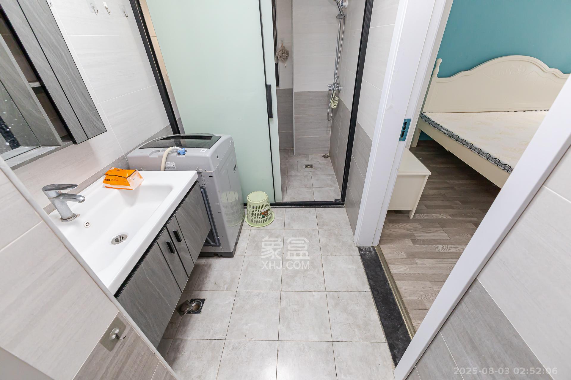 勤诚达境界城  3室2厅1卫    66.0万 勤诚达境界城  3室2厅1卫    66.0万卫生间