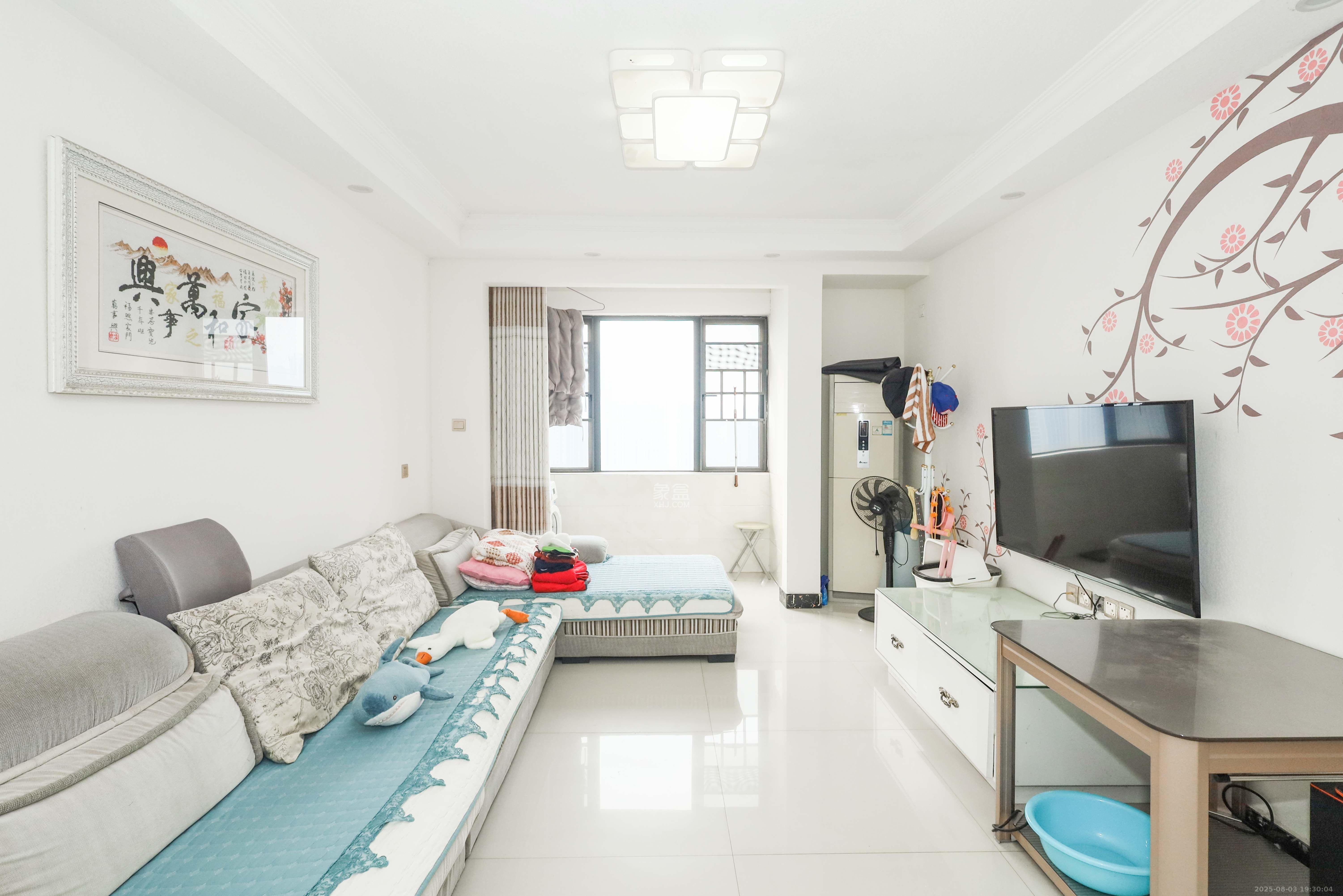 中国铁建梅溪青秀一期  3室1厅2卫    2400.0元/月 中国铁建梅溪青秀一期  3室1厅2卫    2400.0元/月室内图