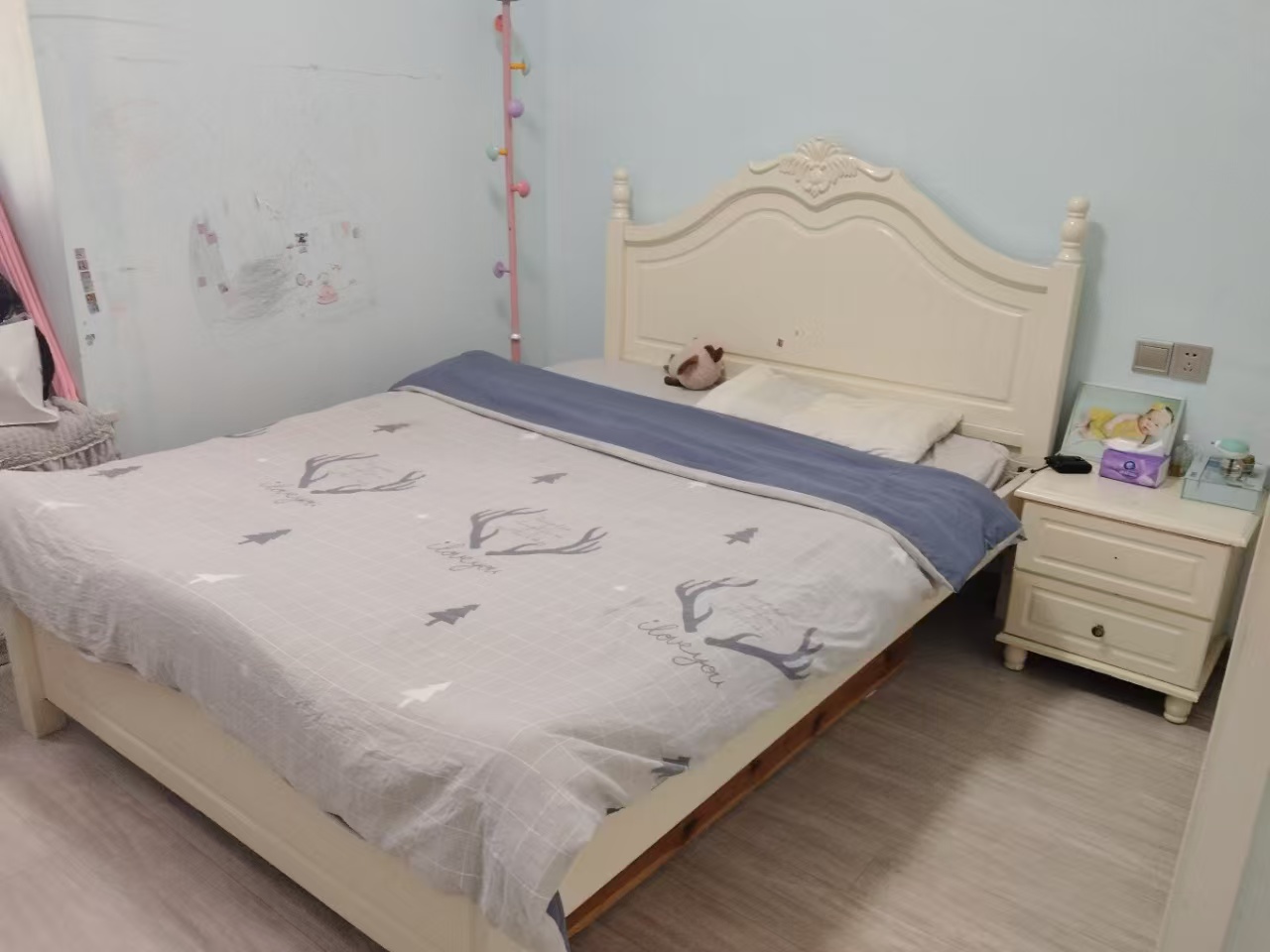 旺佳华府  3室2厅2卫   2000.00元/月室内图