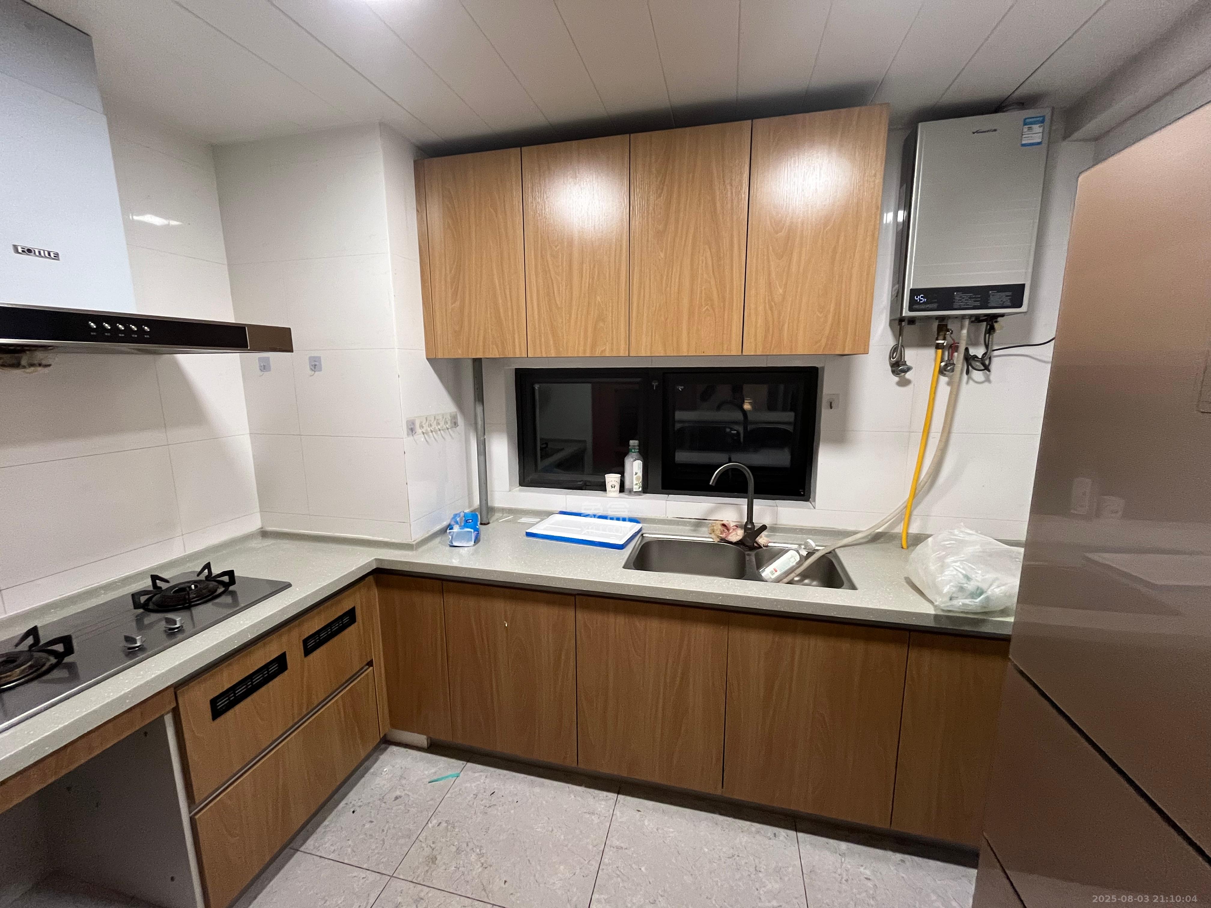 万科白鹭郡 3室2厅2卫 3200.0元/月 万科白鹭郡 3室2厅2卫 3200.0元/月室内图