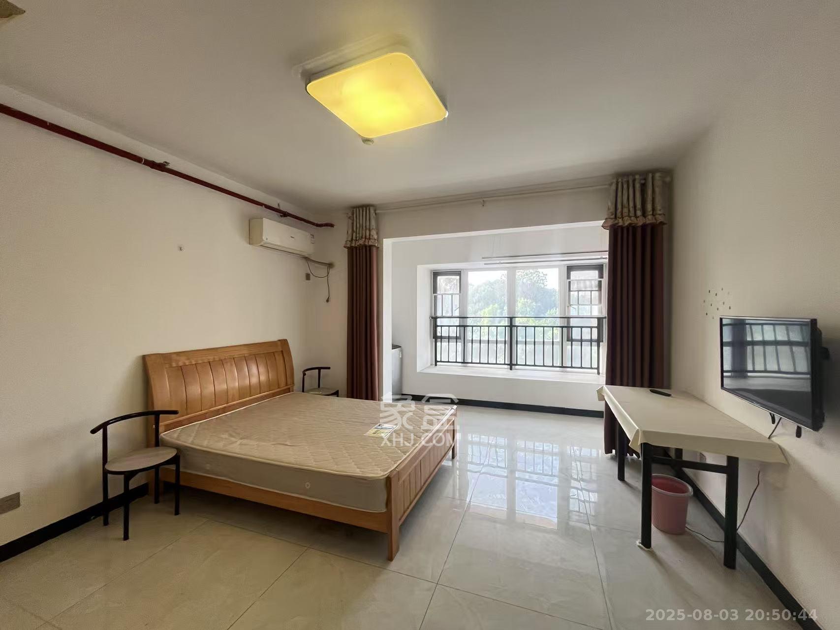 美利新世界  1室1厅1卫    1200.0元/月室内图