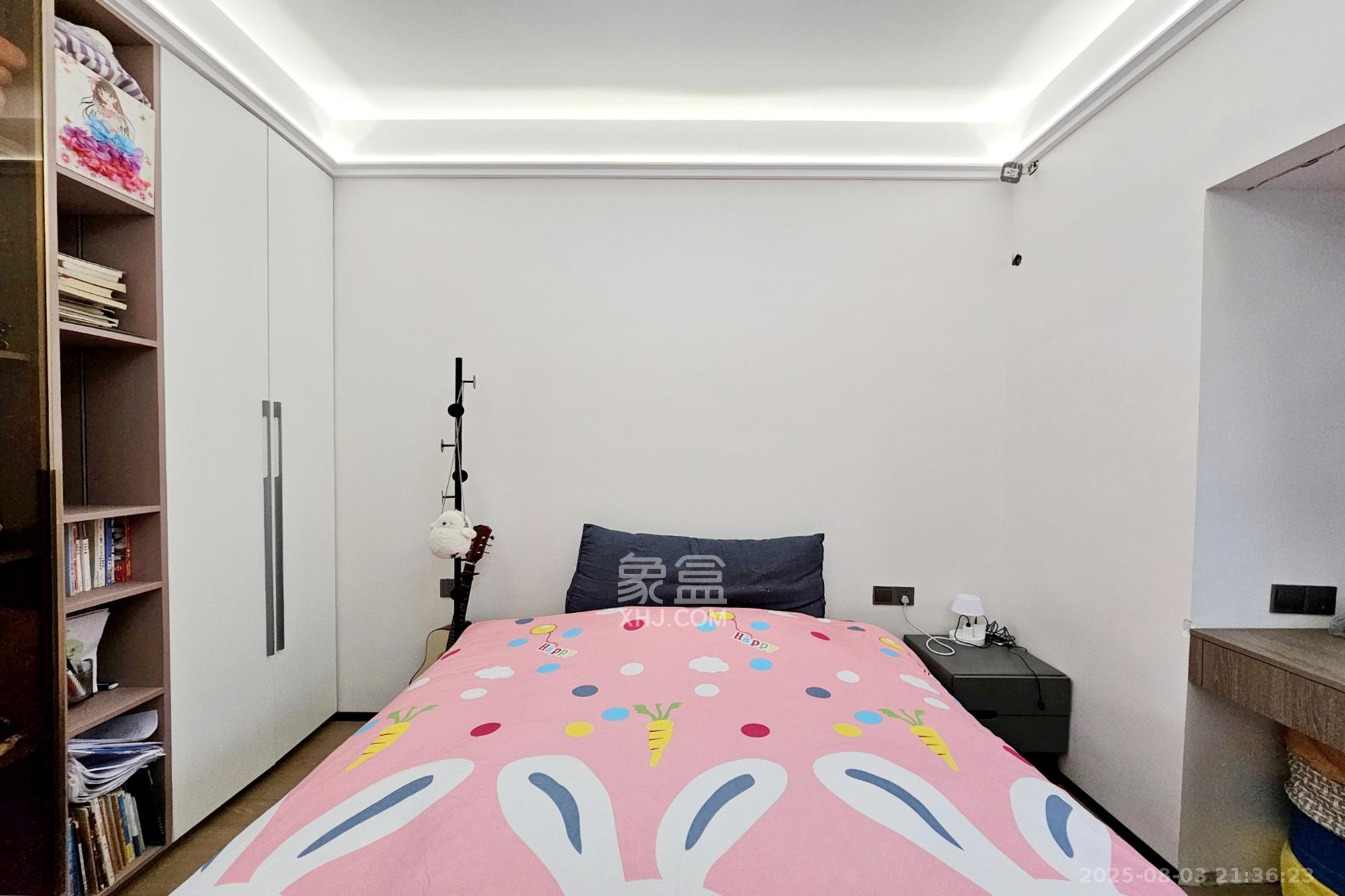 阳光城尚东湾凌云府  4室2厅2卫    188.0万卧室