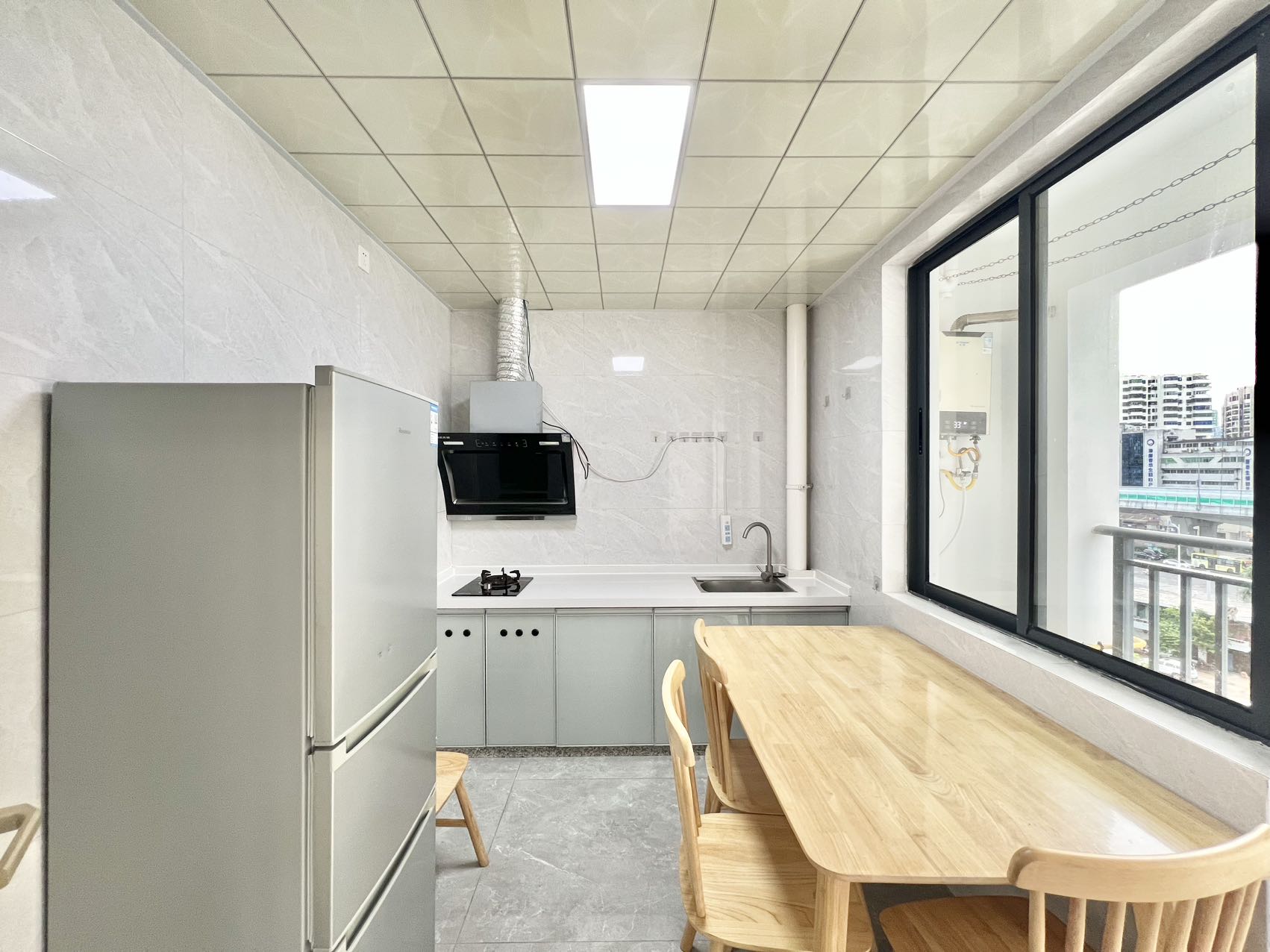 海秀天成 1室1厅1卫 1900.0元/月 海秀天成 1室1厅1卫 1900.0元/月室内图