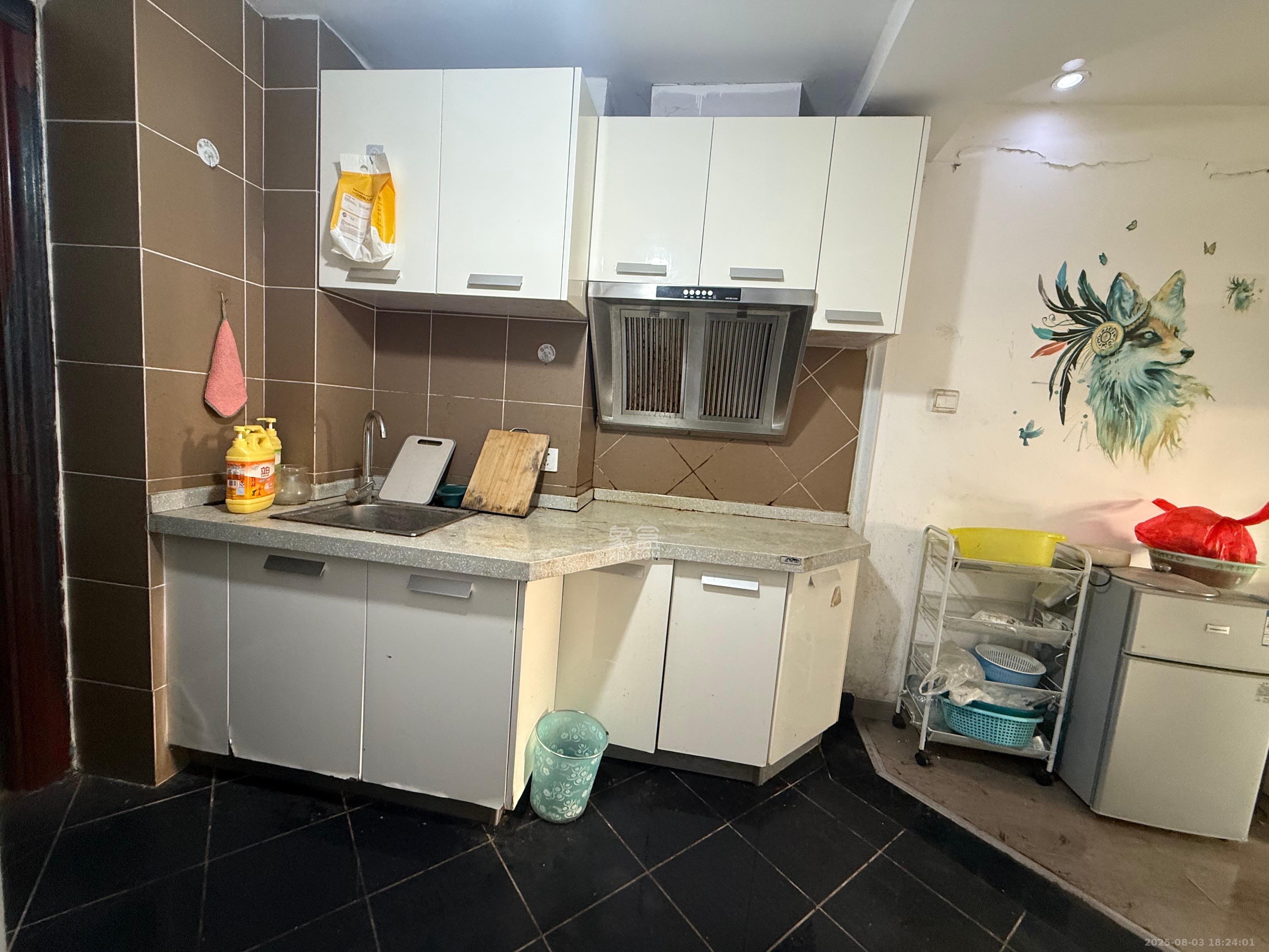 时代星城  1室1厅1卫    800.0元/月室内图