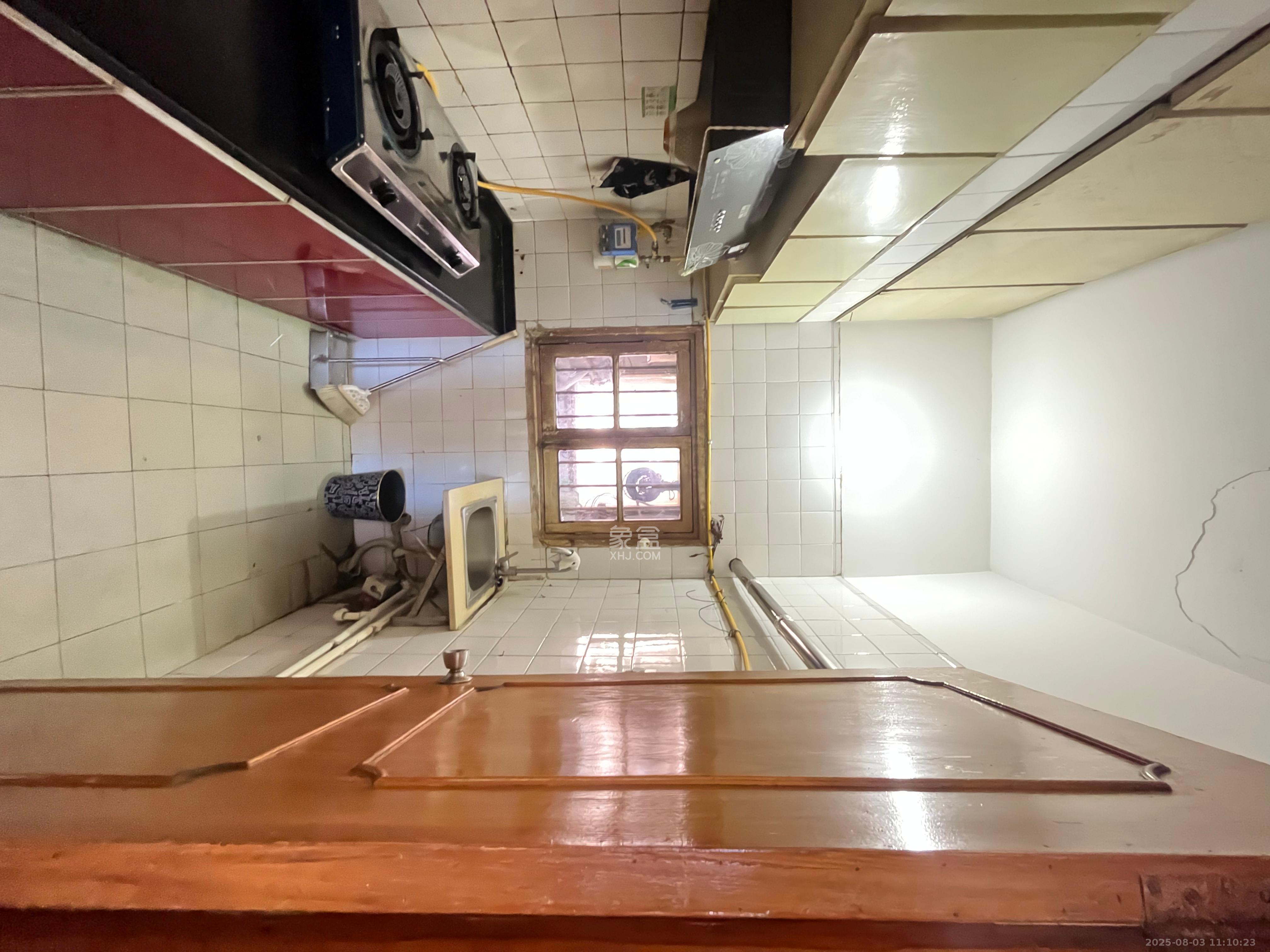 汽贸大厦 2室1厅1卫 2200.0元/月 汽贸大厦 2室1厅1卫 2200.0元/月室内图