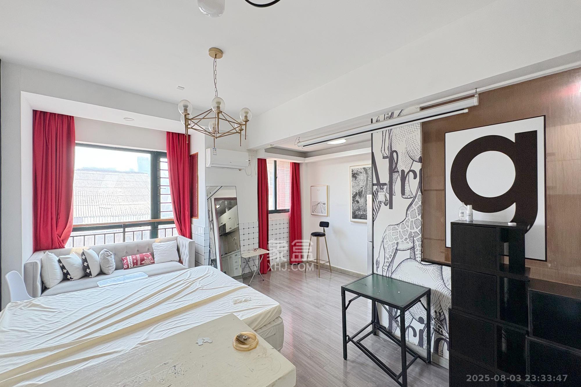 新青年公寓  1室1厅1卫    48.0万 新青年公寓  1室1厅1卫    48.0万客厅