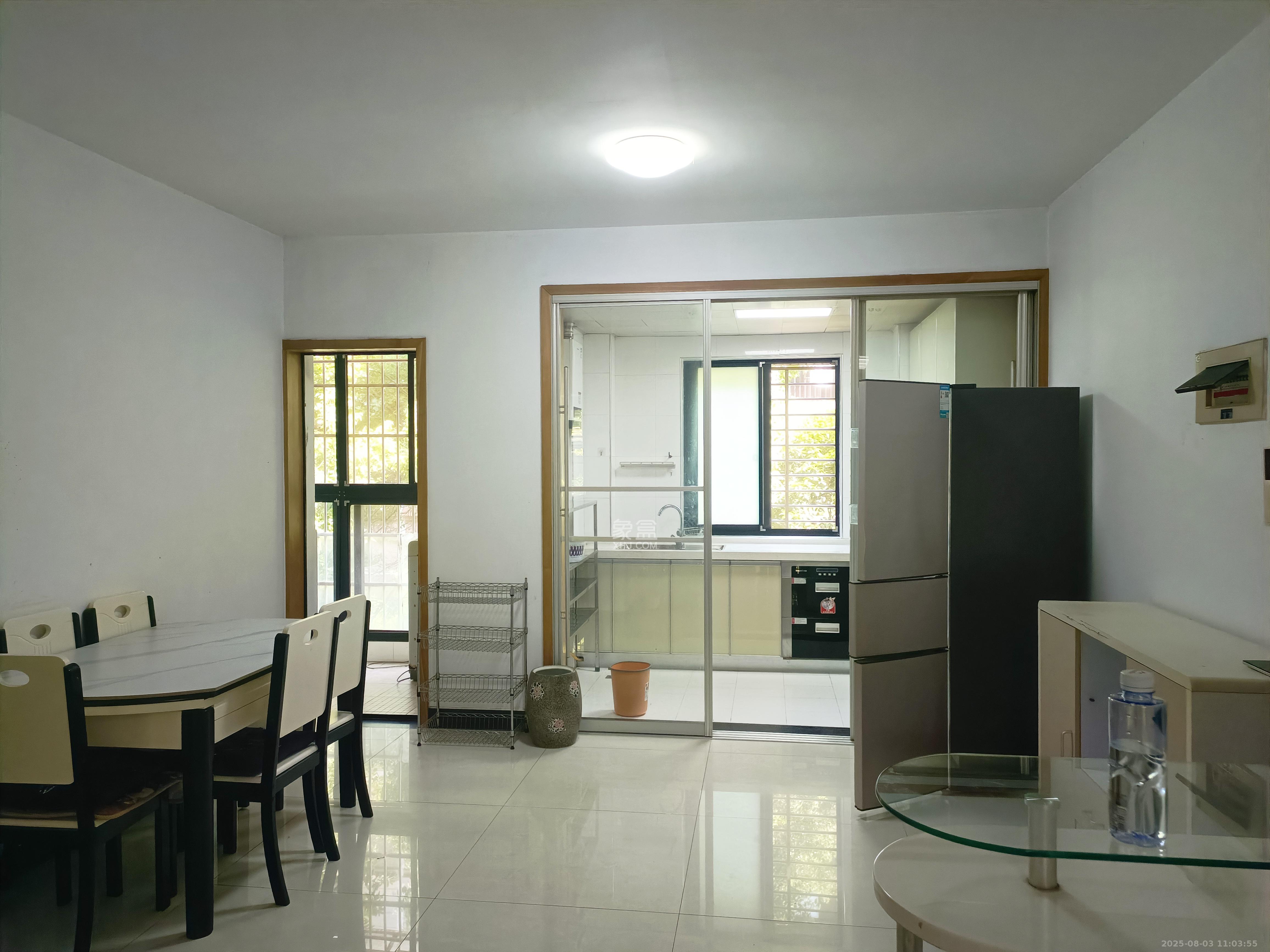 三江花中城 3室2厅2卫 2700.0元/月 三江花中城 3室2厅2卫 2700.0元/月室内图