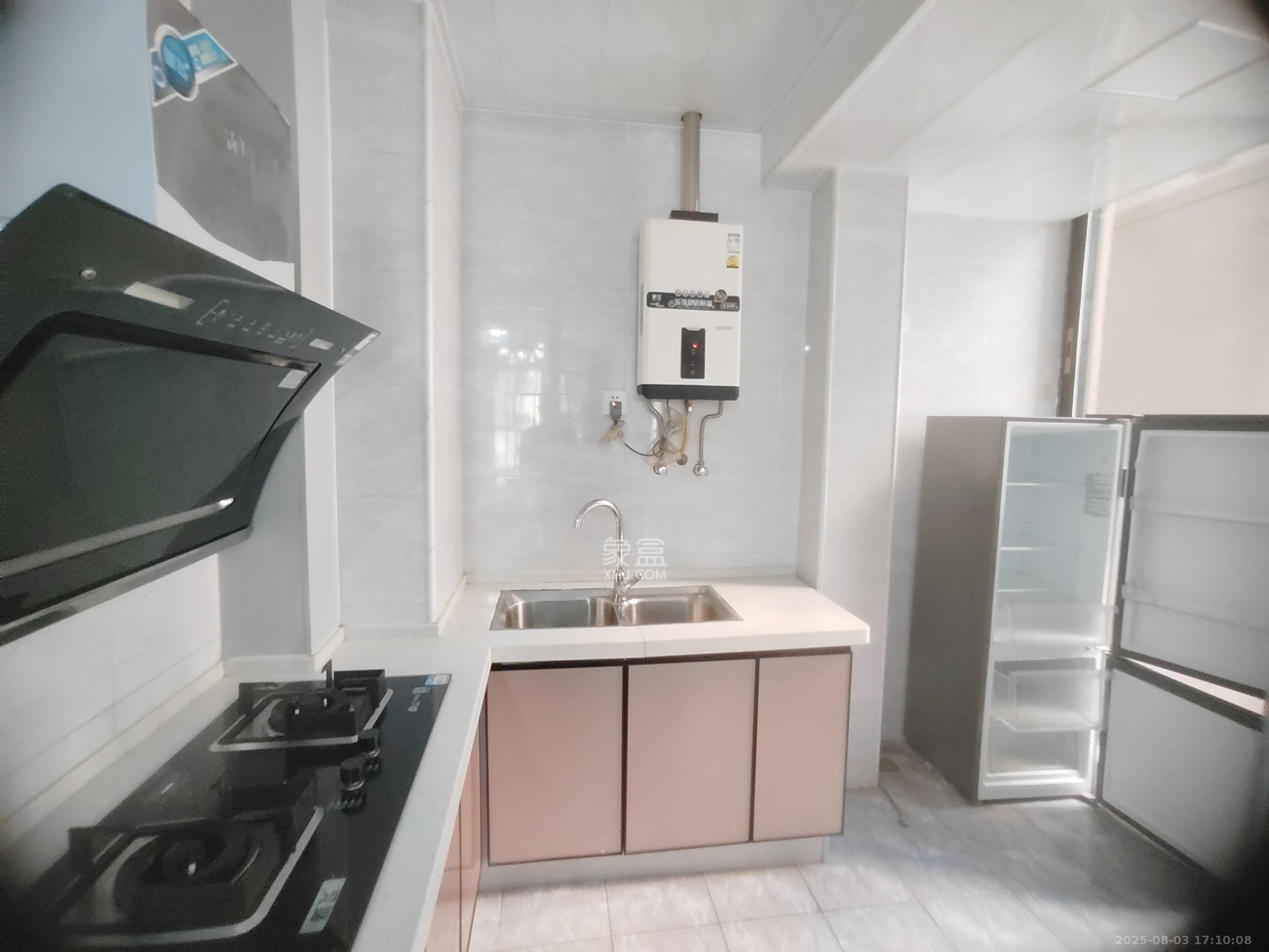 江山帝景雅典 3室2厅1卫 2000.0元/月 江山帝景雅典 3室2厅1卫 2000.0元/月室内图