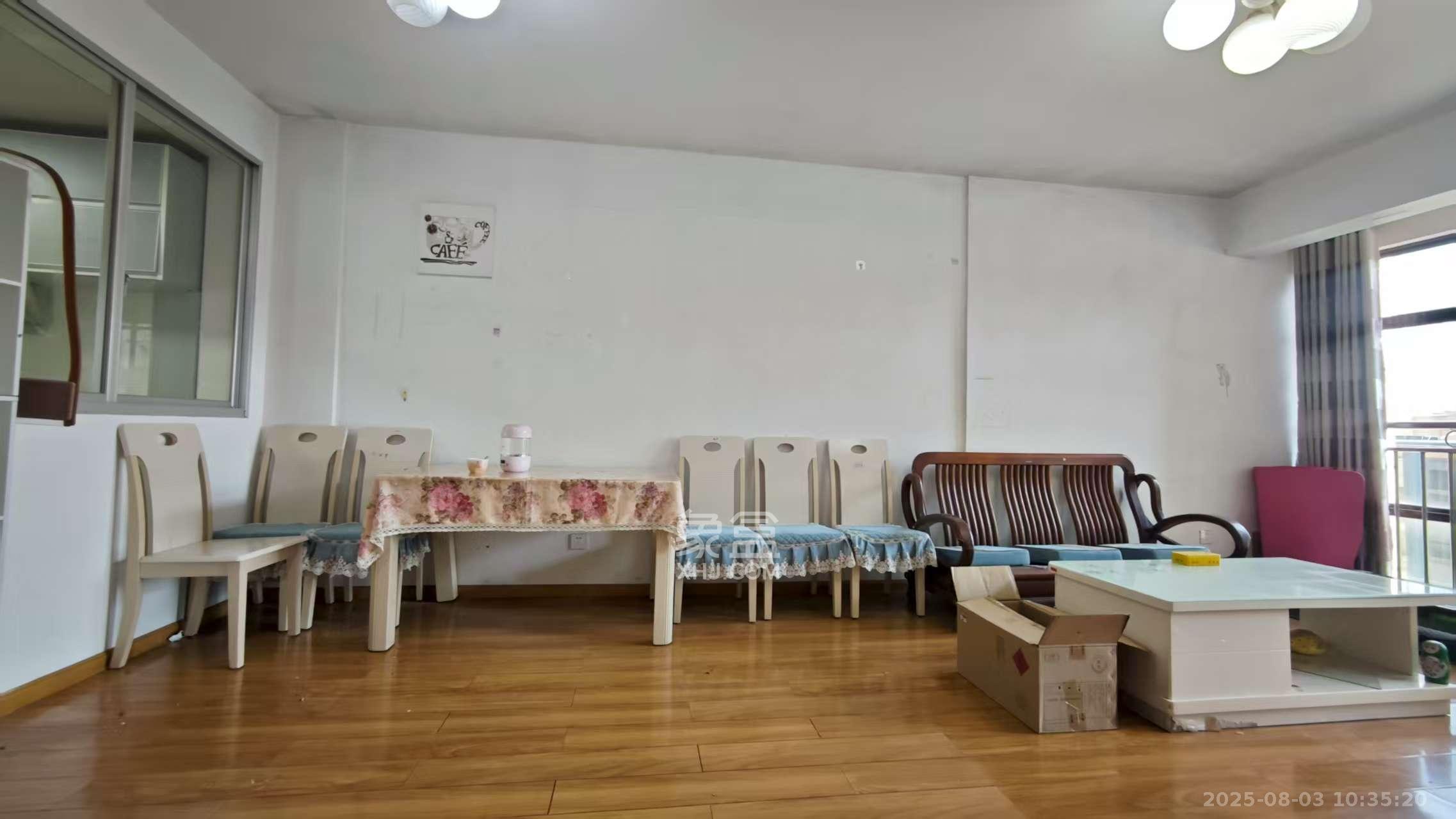 铂宫  3室1厅1卫    3800.0元/月室内图