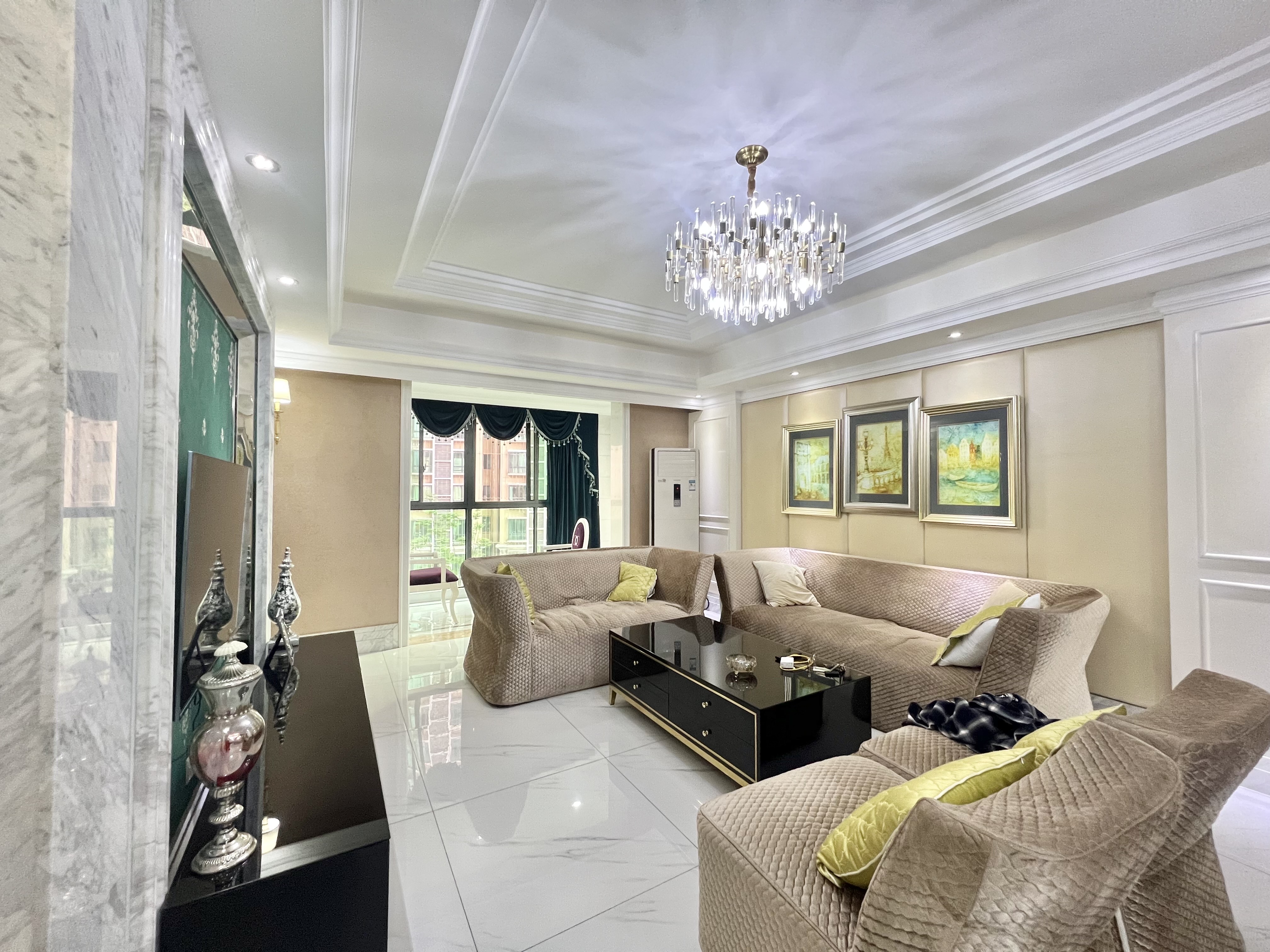 水映豪廷(一,二,三期) 3室0厅0卫 2800.0元/月 水映豪廷(一,二,三期) 3室0厅0卫 2800.0元/月室内图