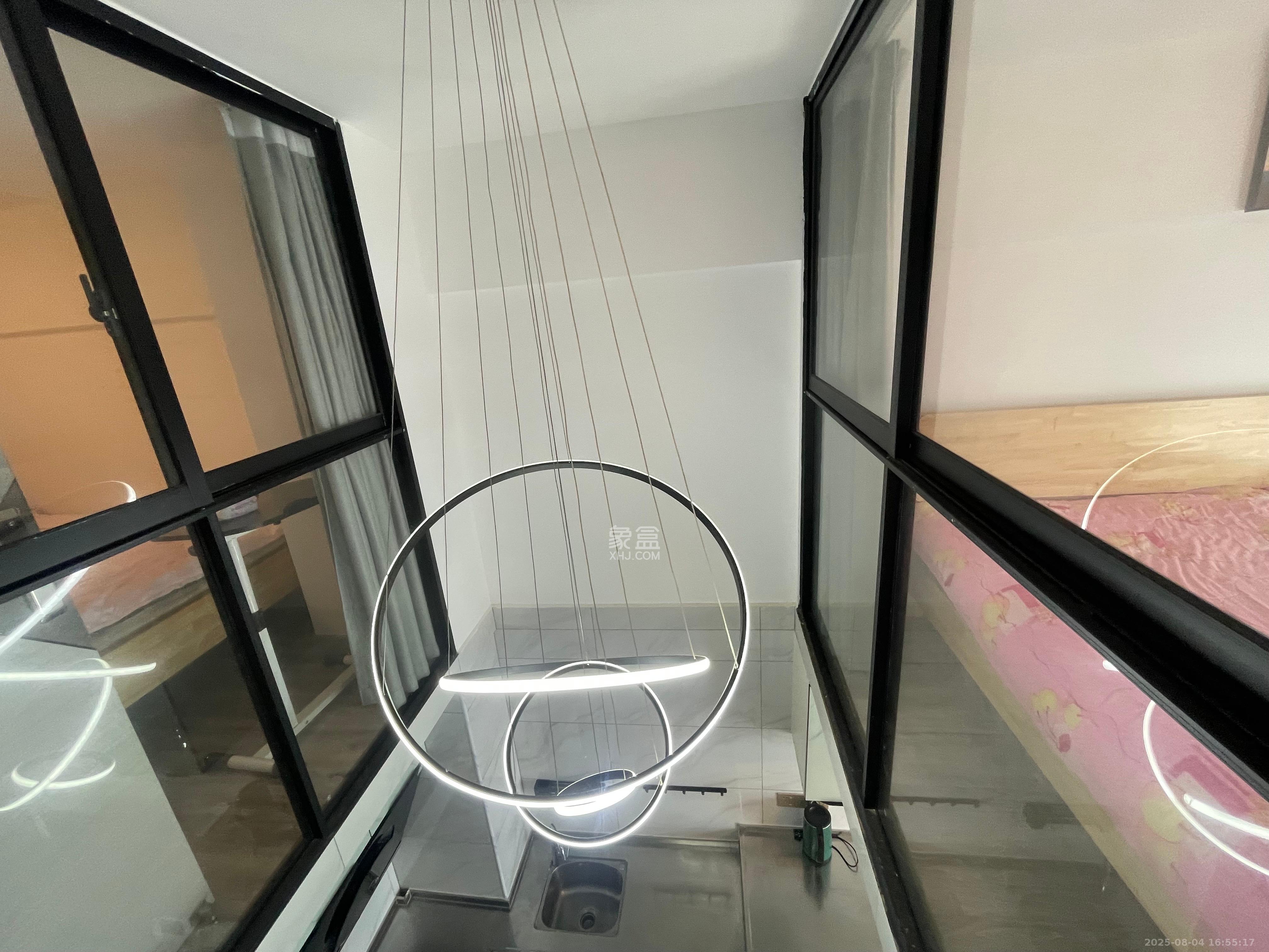 弘坤云寓  1室0厅0卫    2500.0元/月室内图